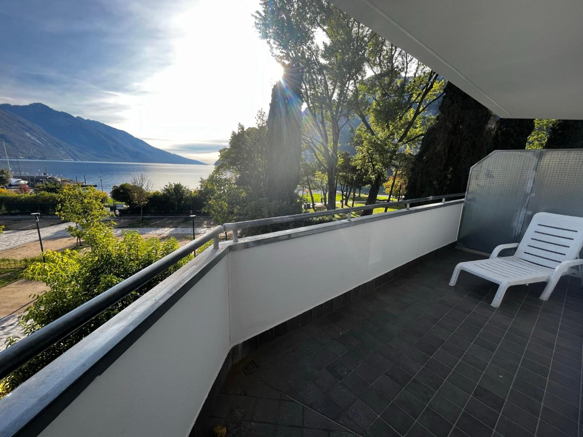 Comfort Double room Partial Lake View
