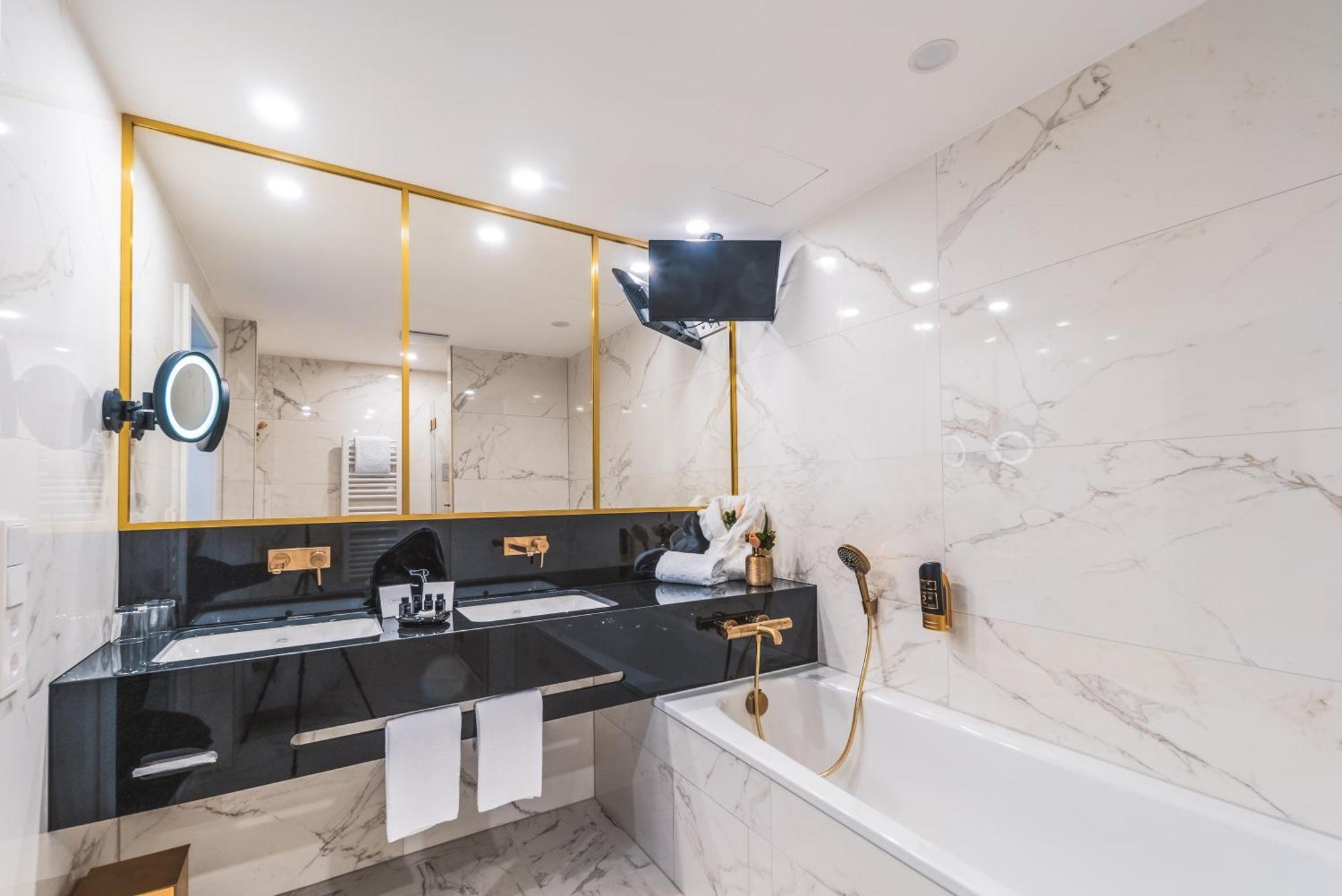 Premium Junior Suite