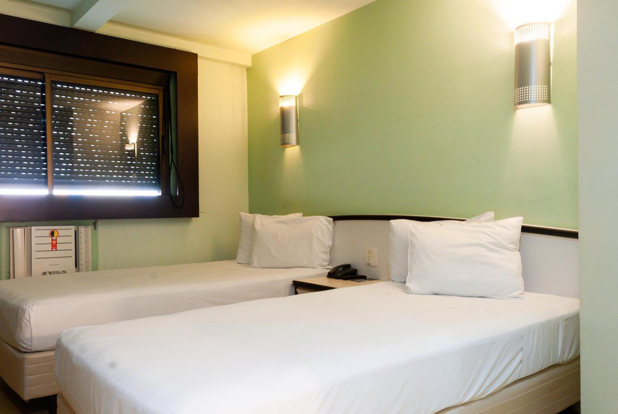 Classic Twin Room