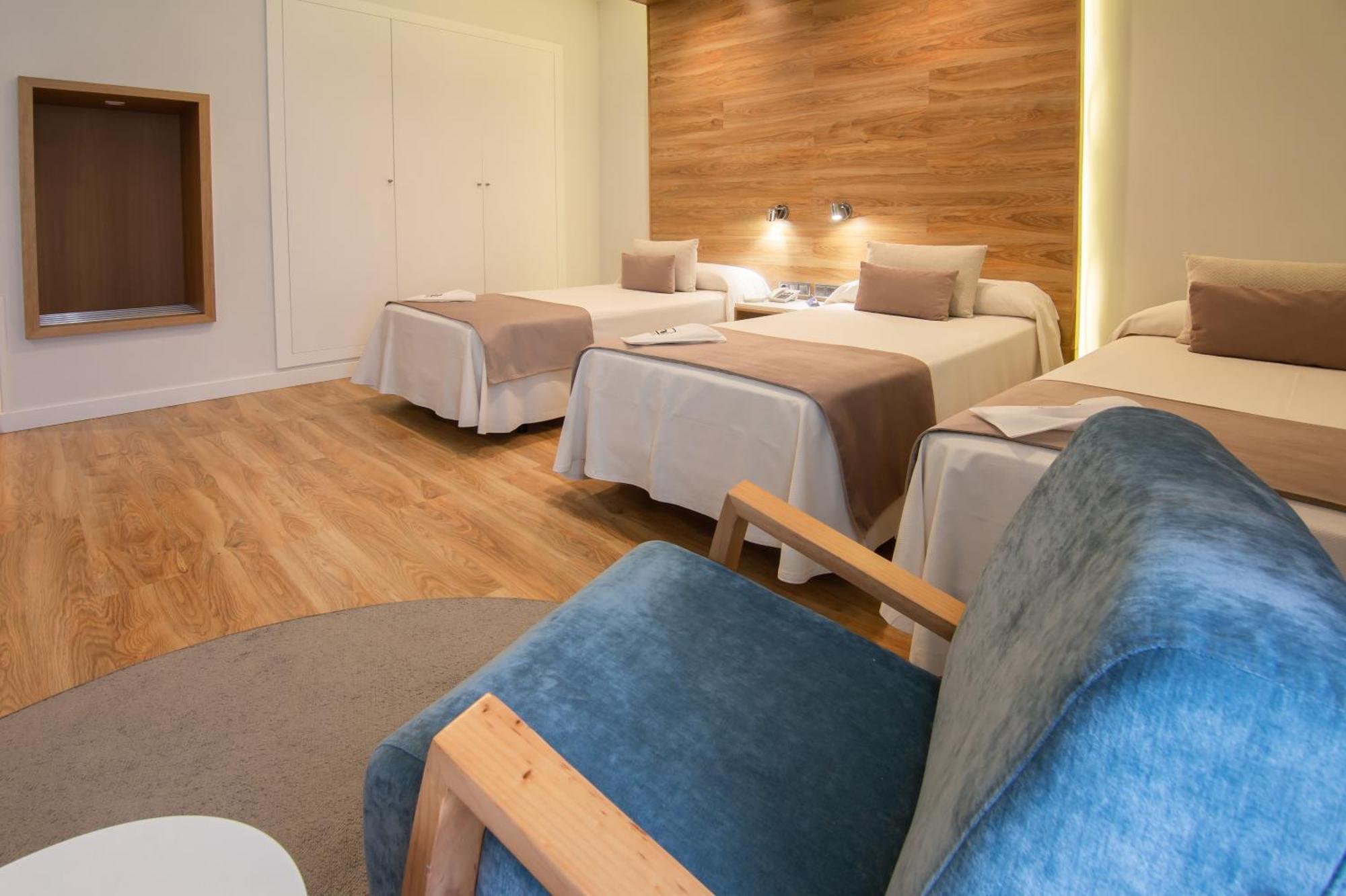 Twin Room Extra Bed