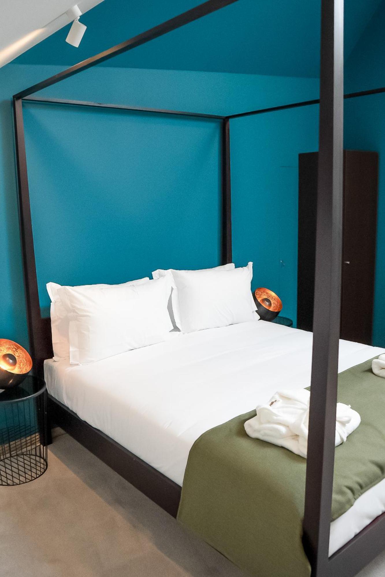 Skyview Room