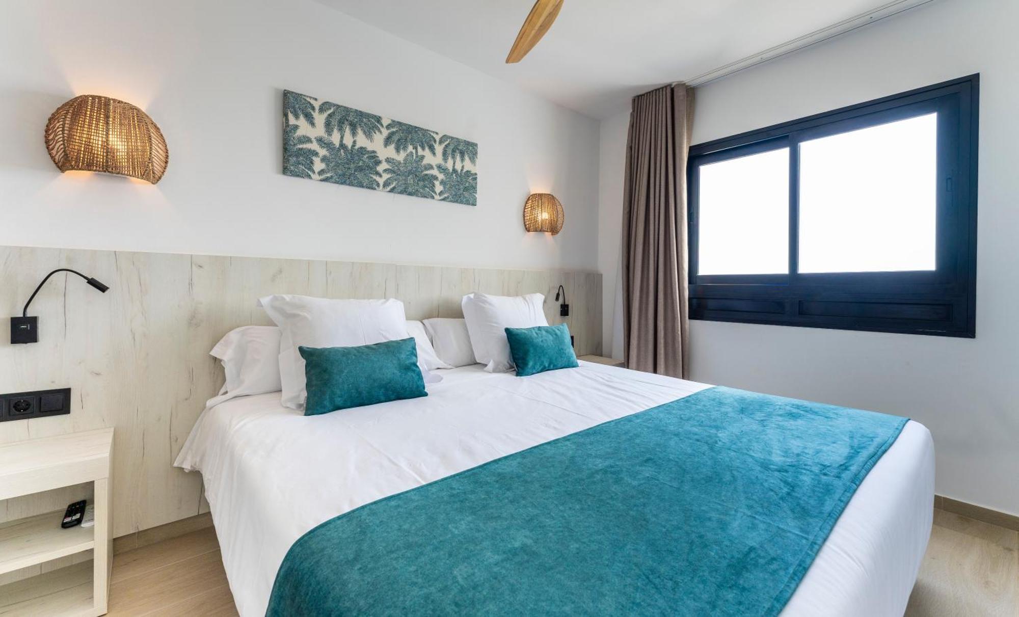 Triple Room,1556259805:JPEG