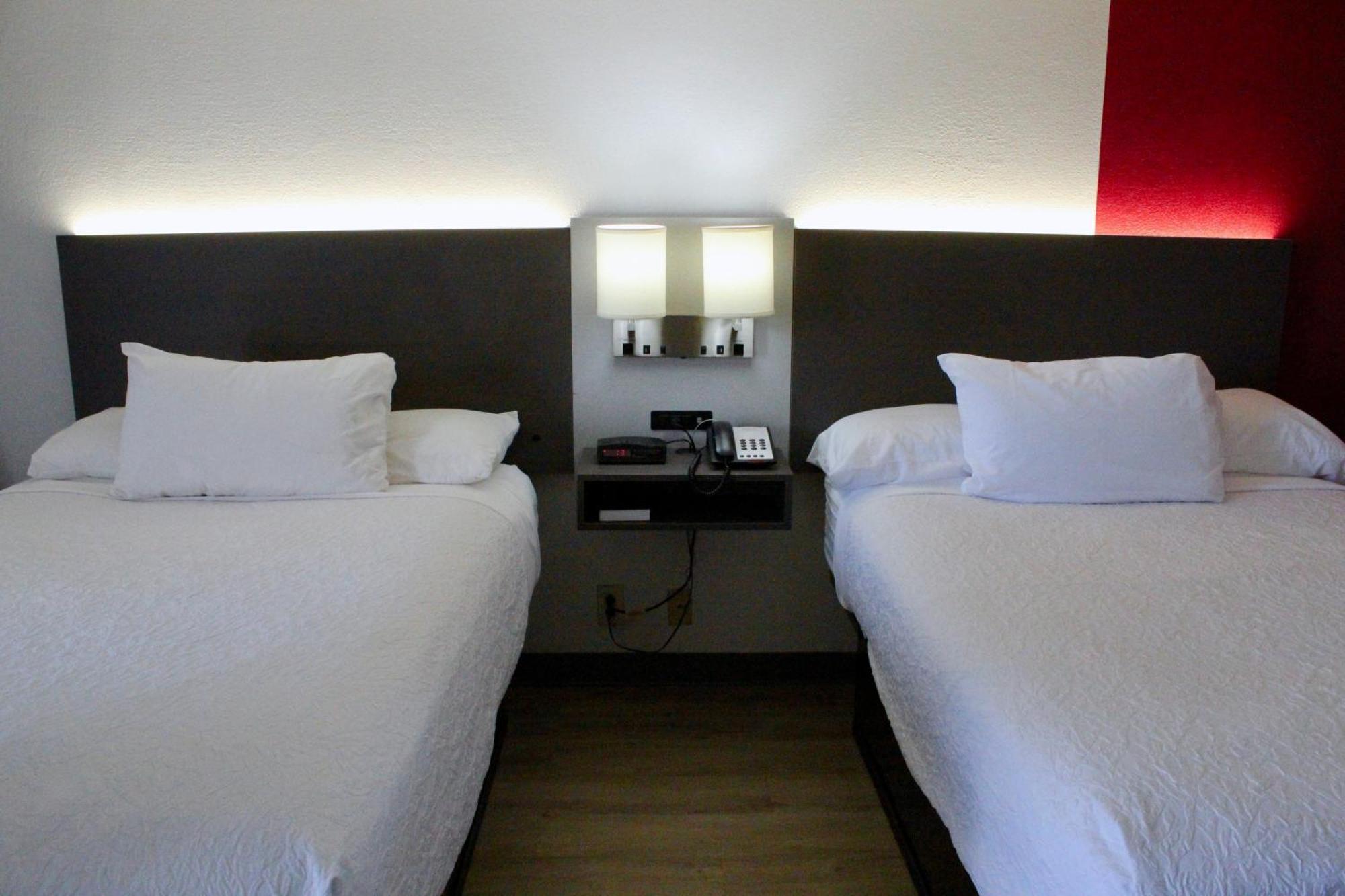 Double Room Two Double Beds Non-Smoking