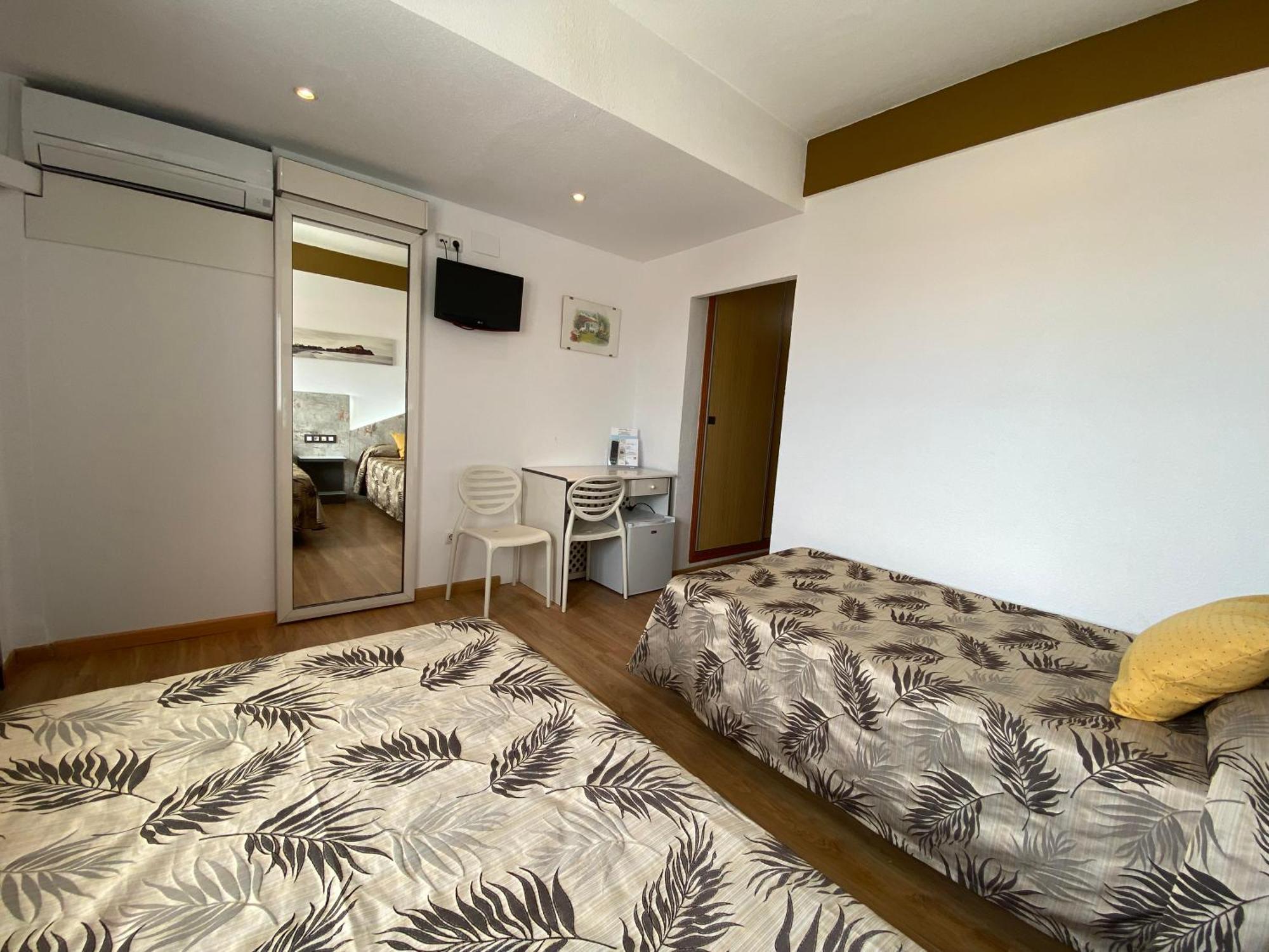 Twin Room Sea View