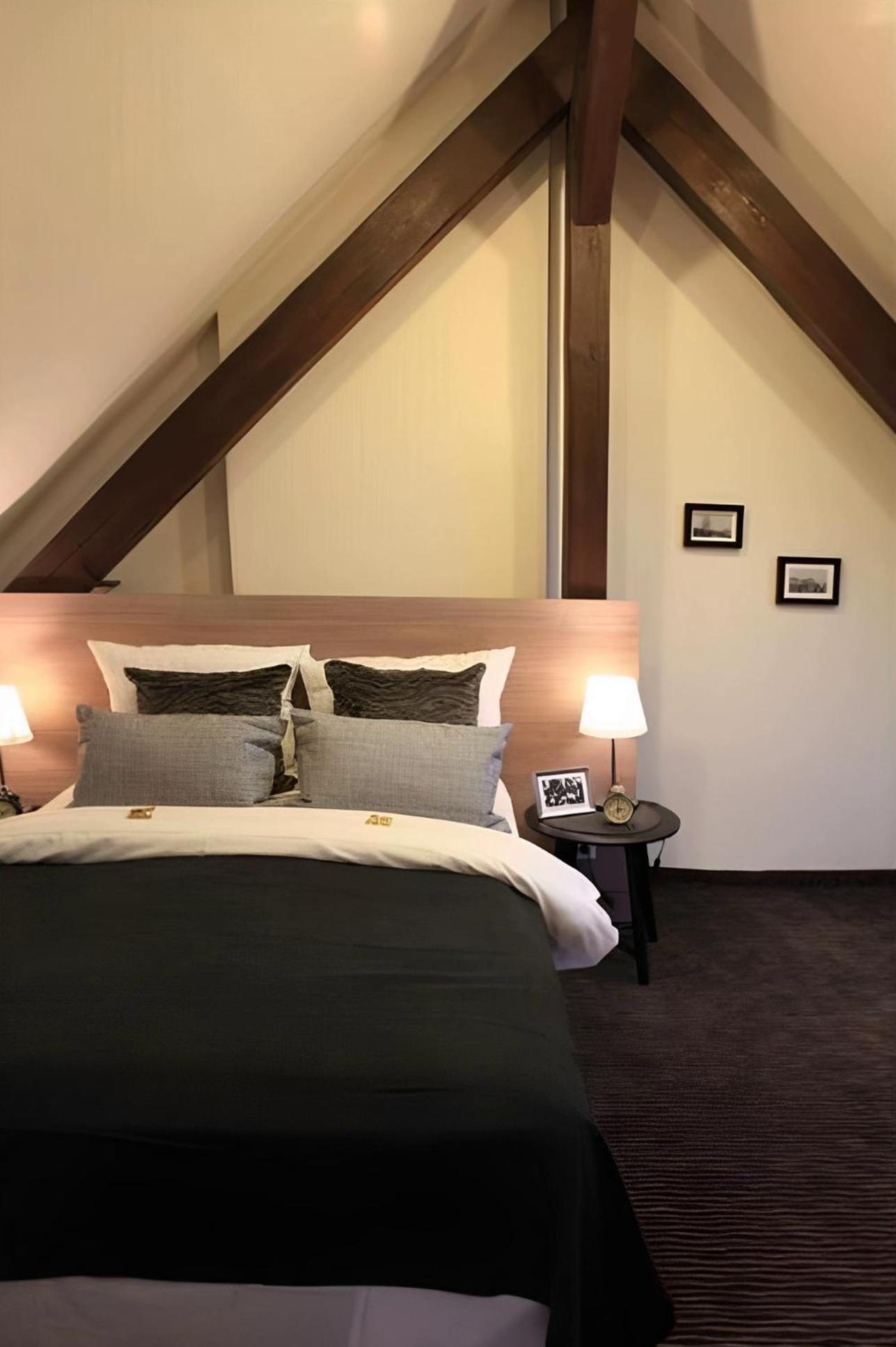 Quadruple Room,1556381554:JPEG