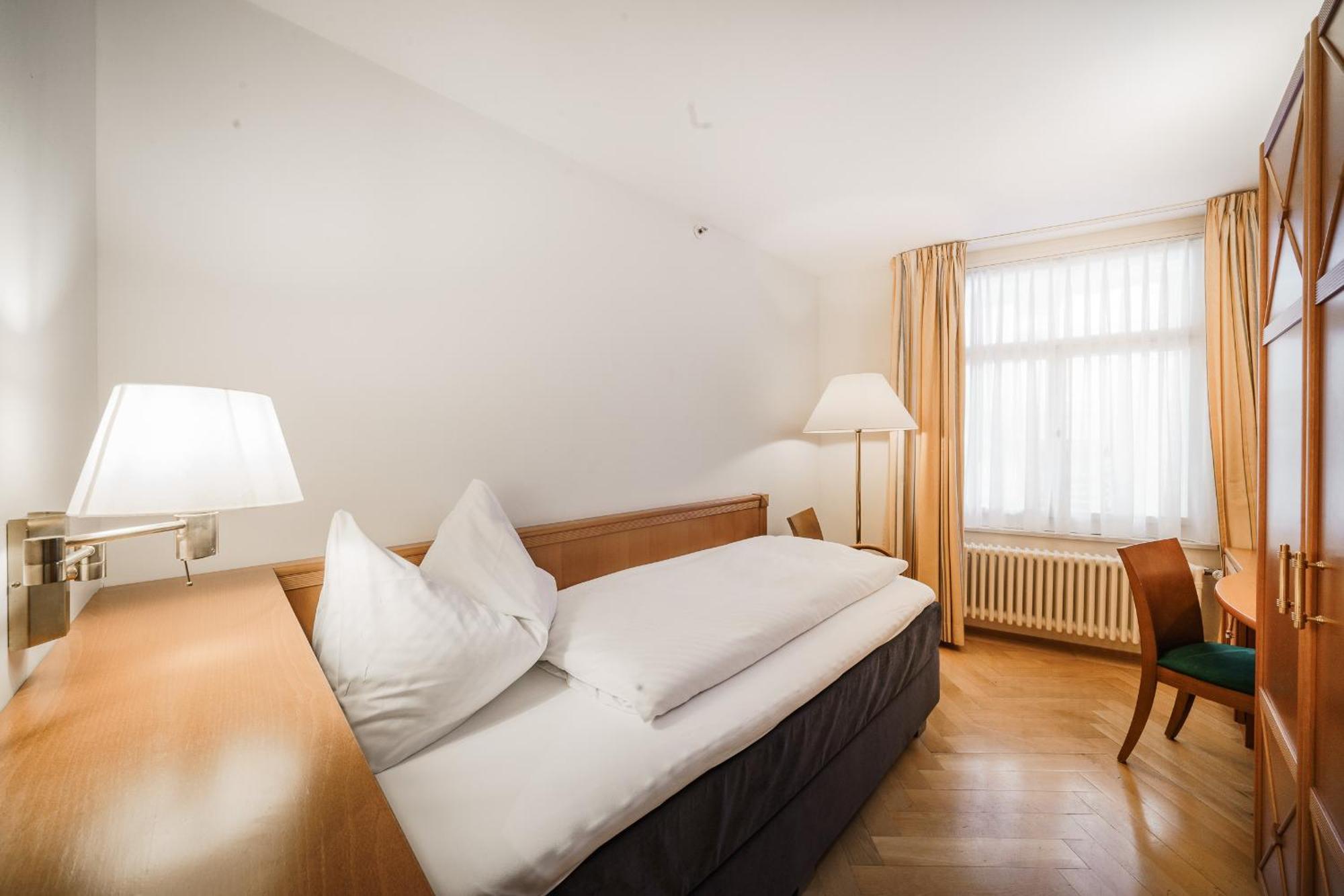 Standard Single Room,1556462620:JPEG