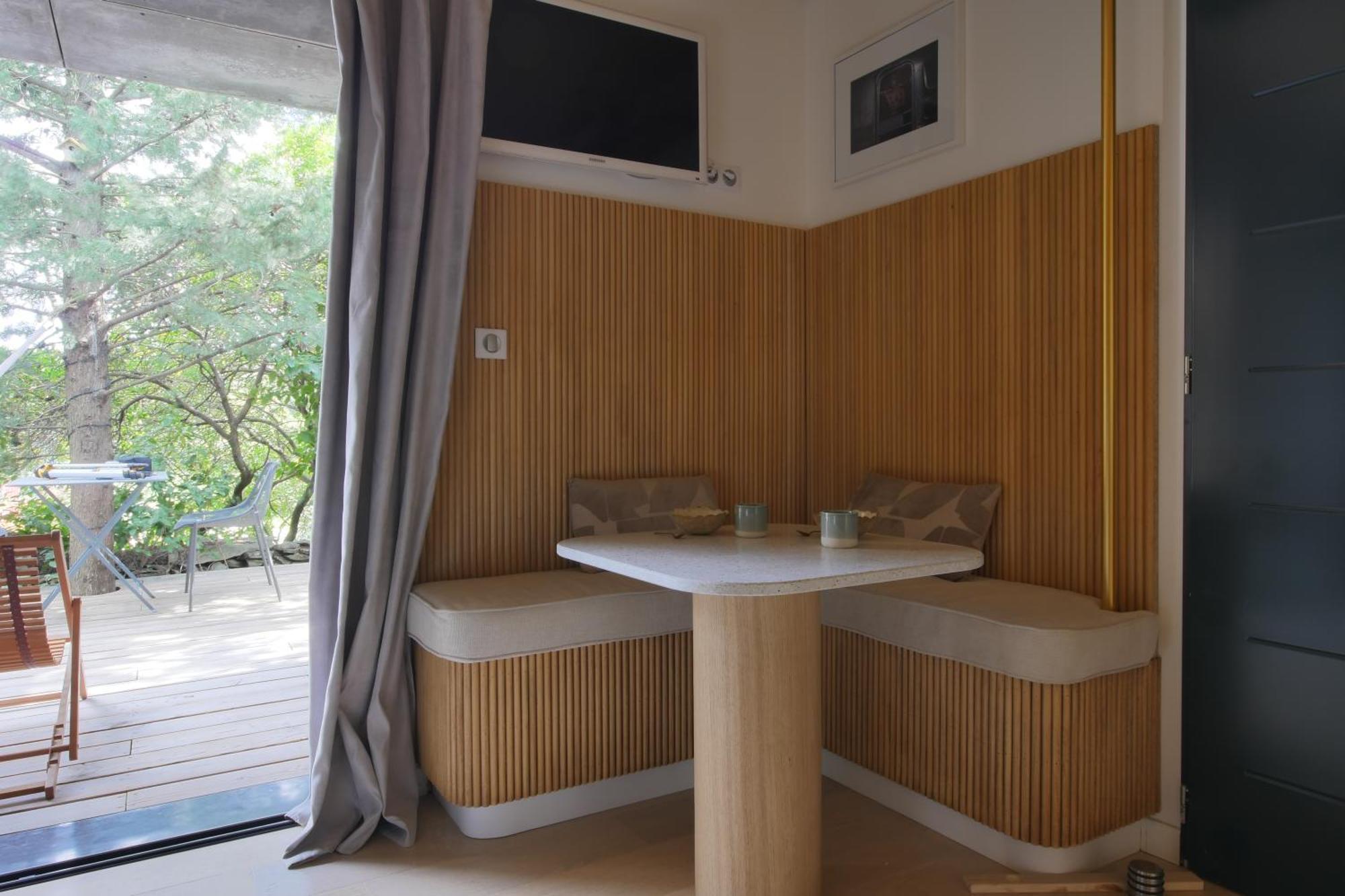 King Room Spa Bath