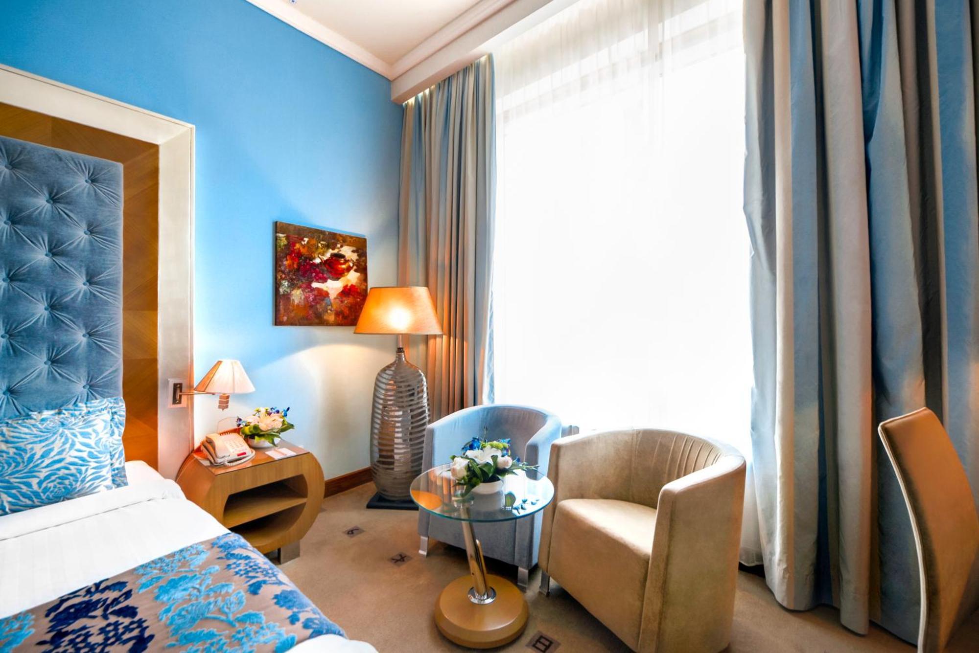 Executive Suite City View
