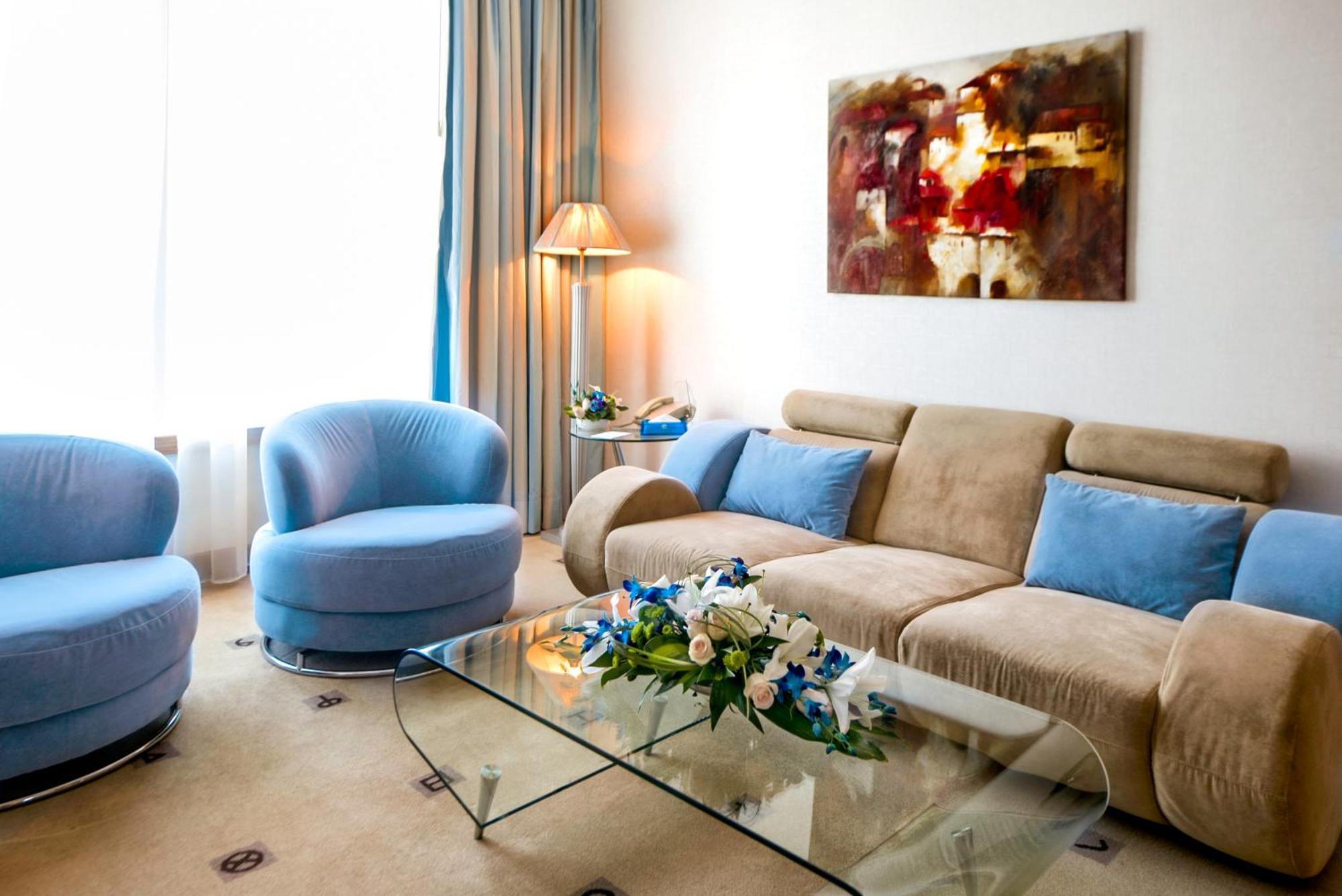 Executive Suite City View