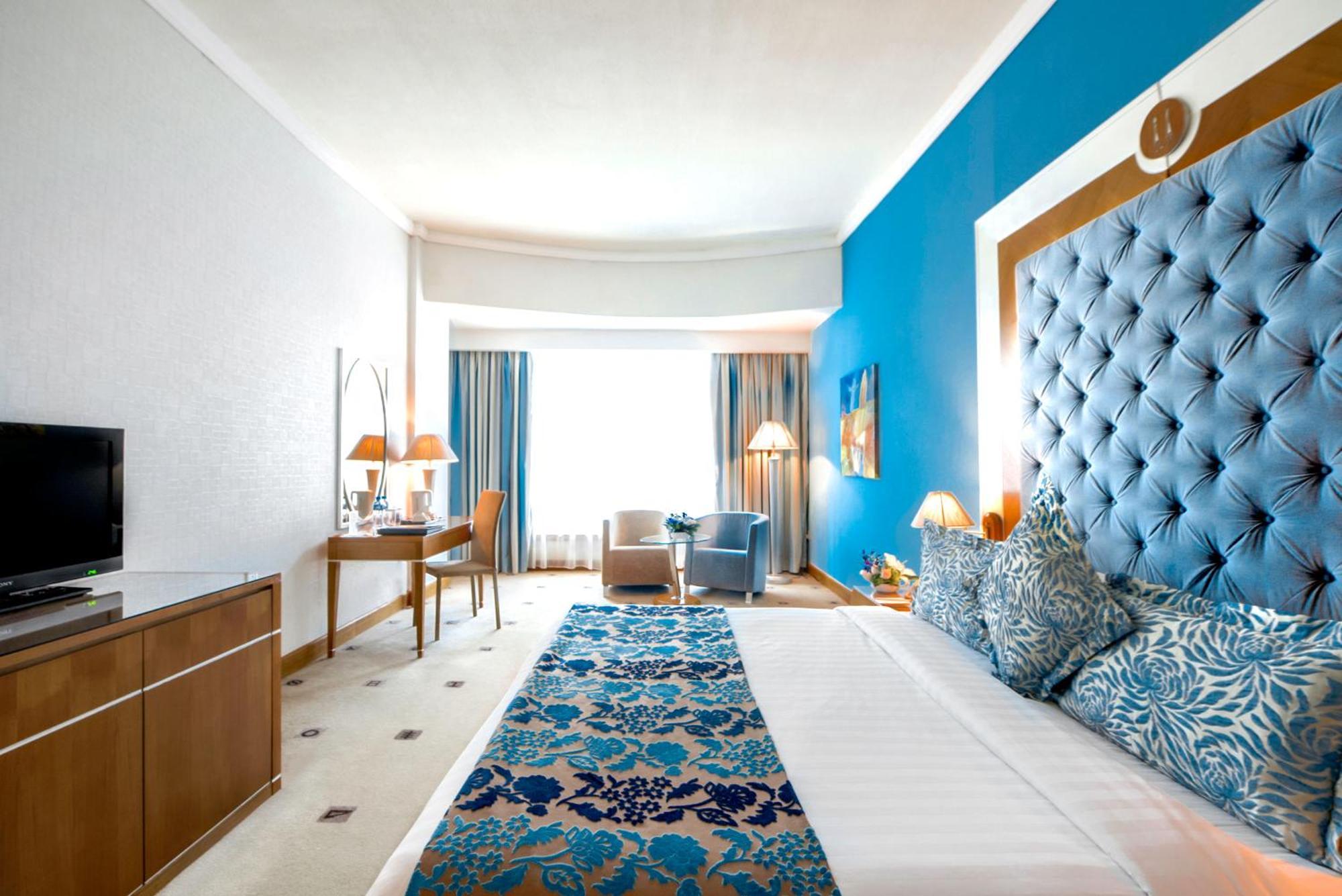 Junior Suite City View