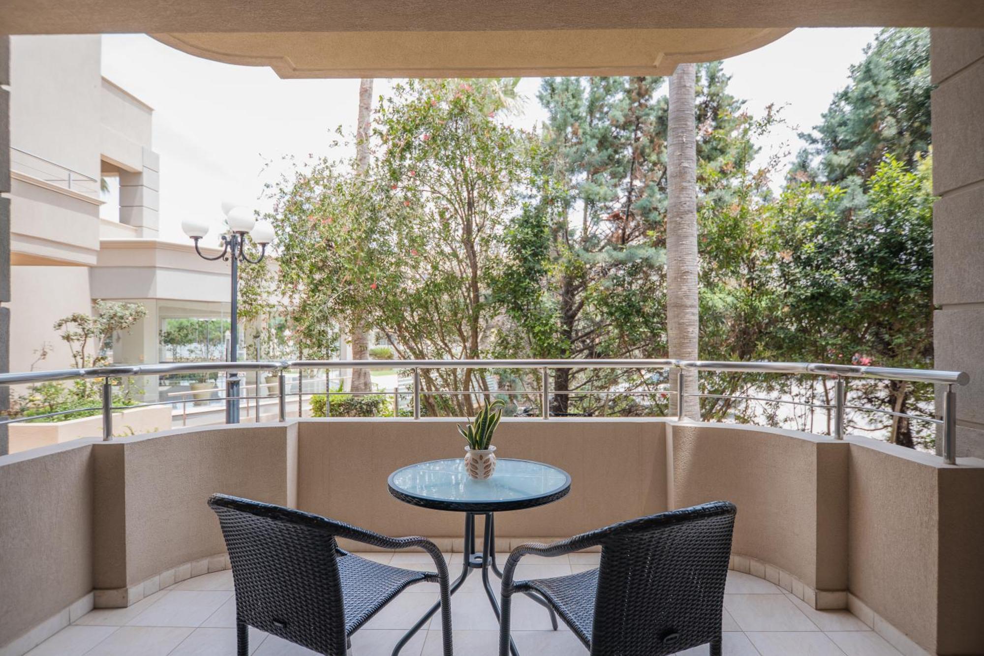 Double Room Garden View