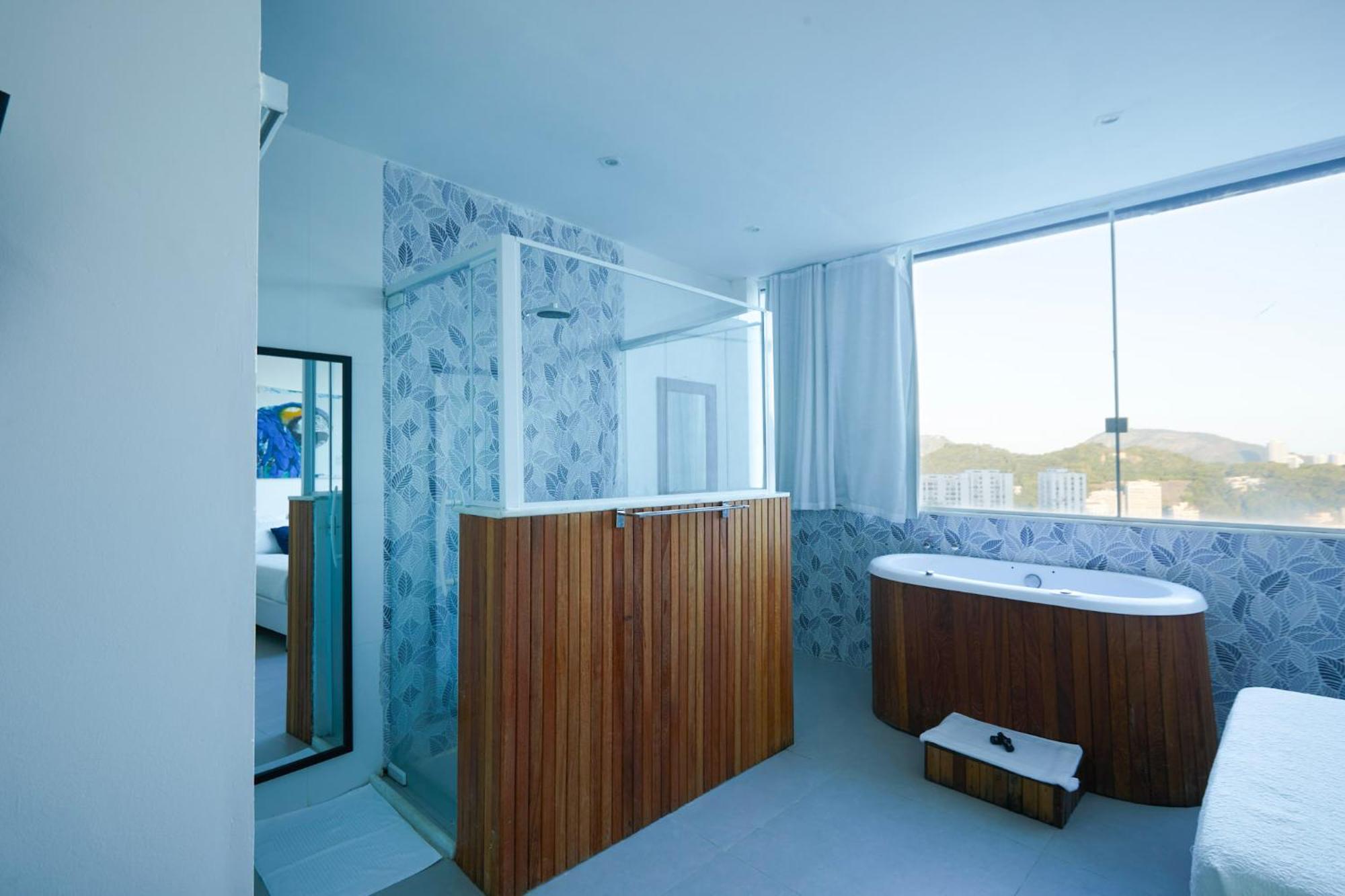 Standard Double Suite