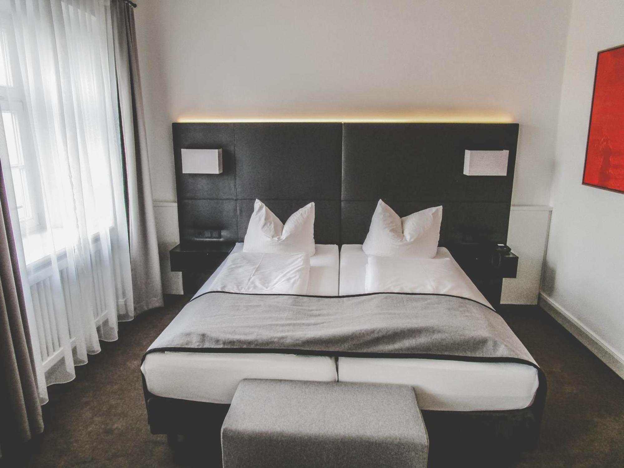 Standard Double Room,1555913998:JPEG