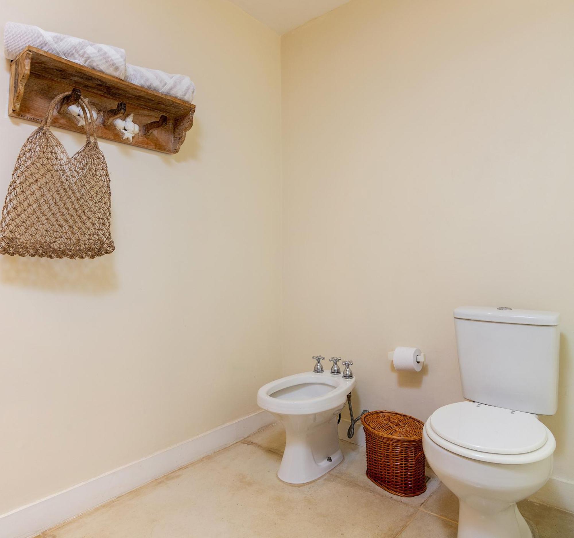 Deluxe Suite Spa Bath