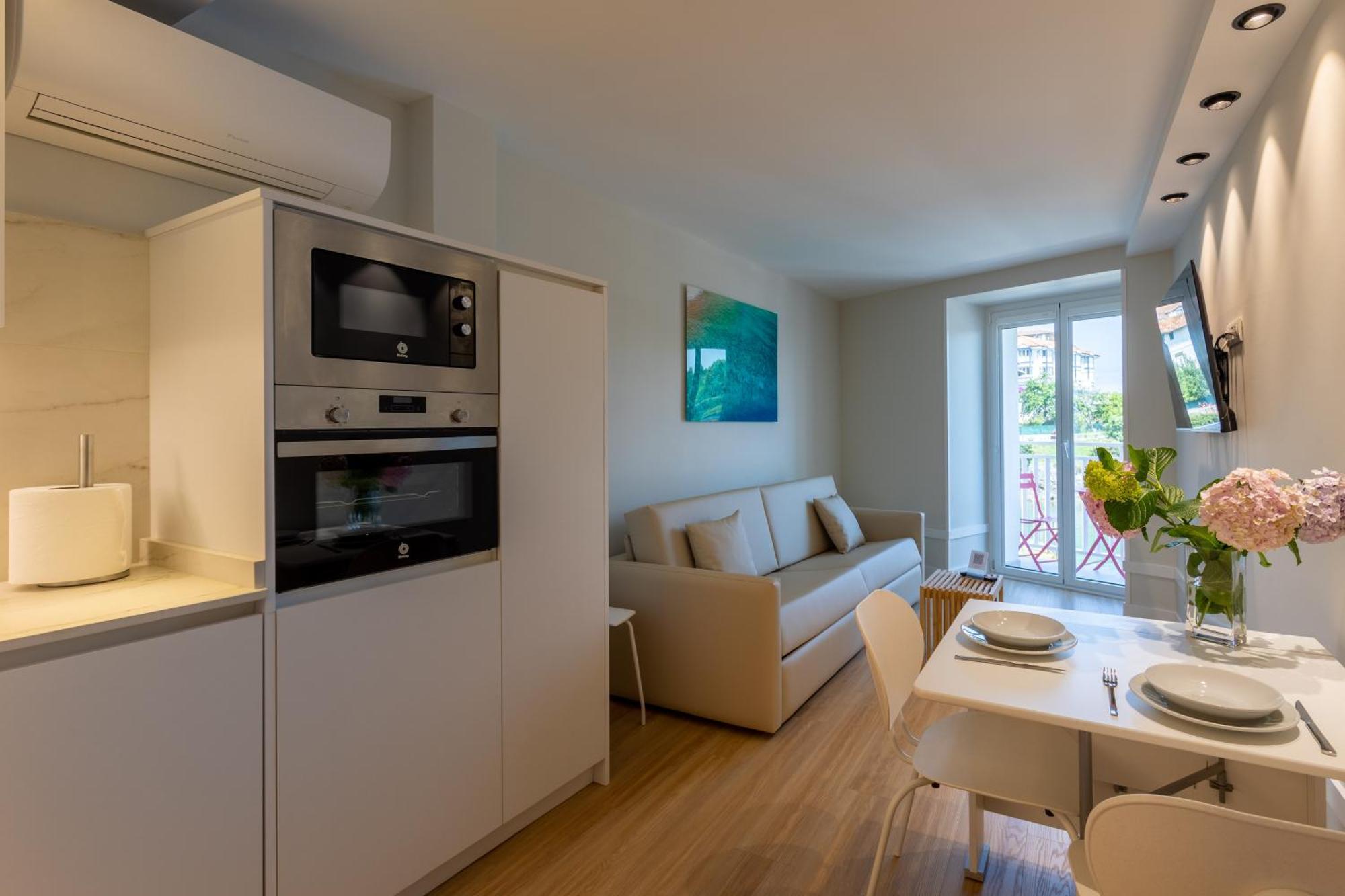 Apartment Sea View