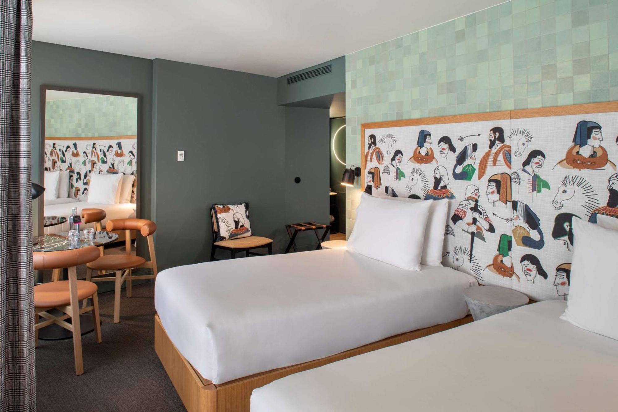 Junior Twin Suite
