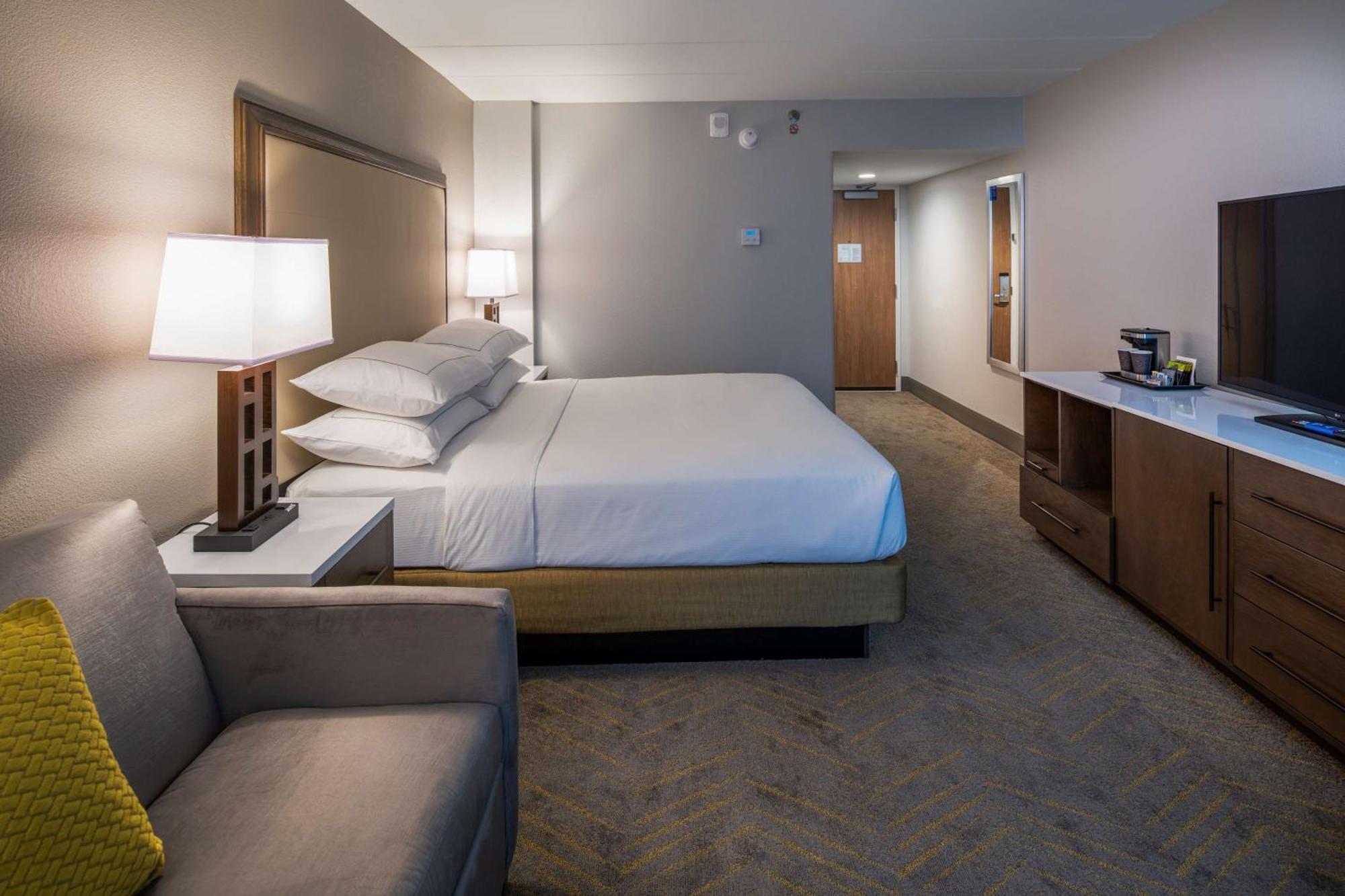 King Room Sofa Bed Hearing Accessible