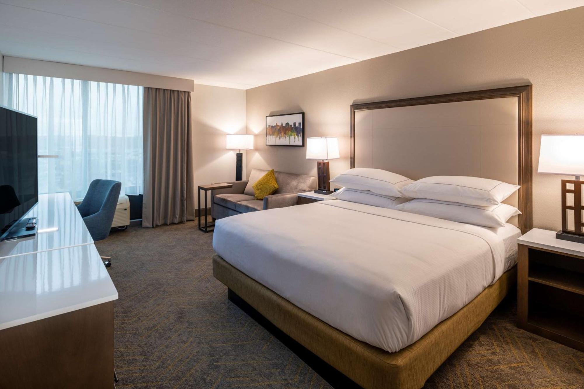 King Room Sofa Bed Hearing Accessible