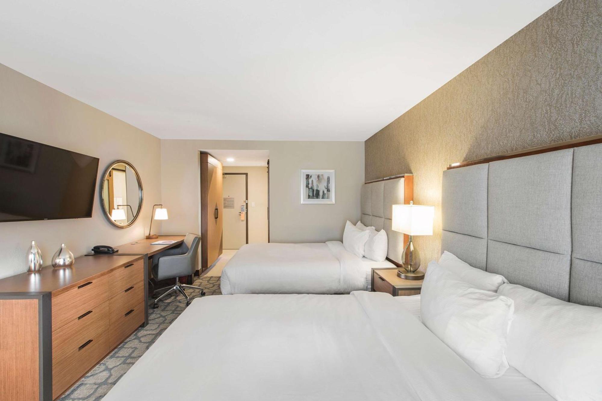 Queen Room Two Queen Beds