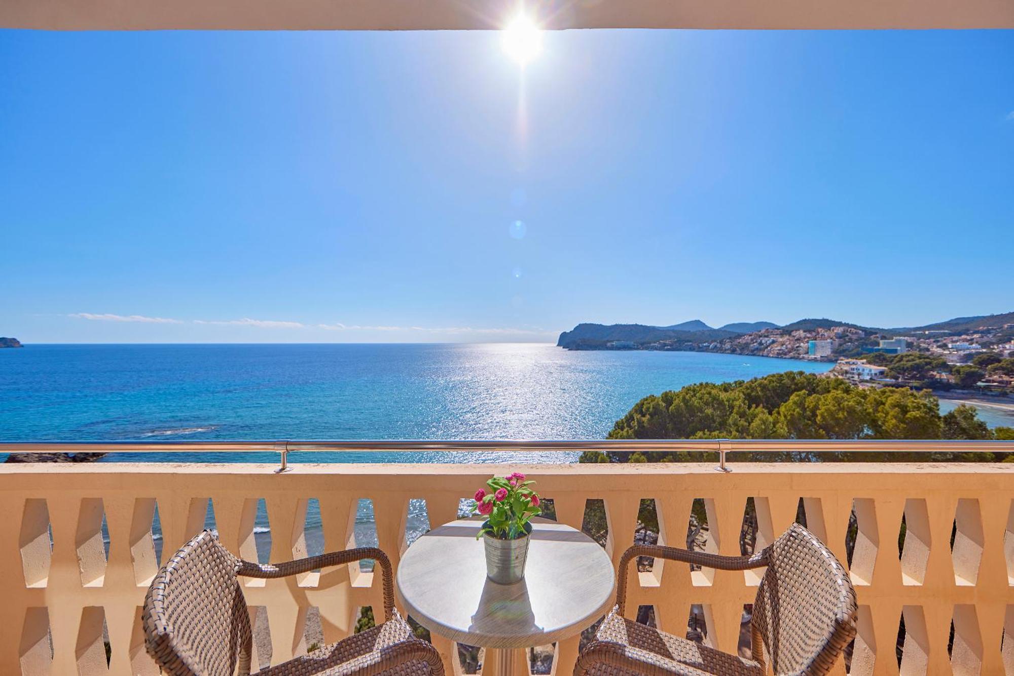 Superior Twin Room Sea View