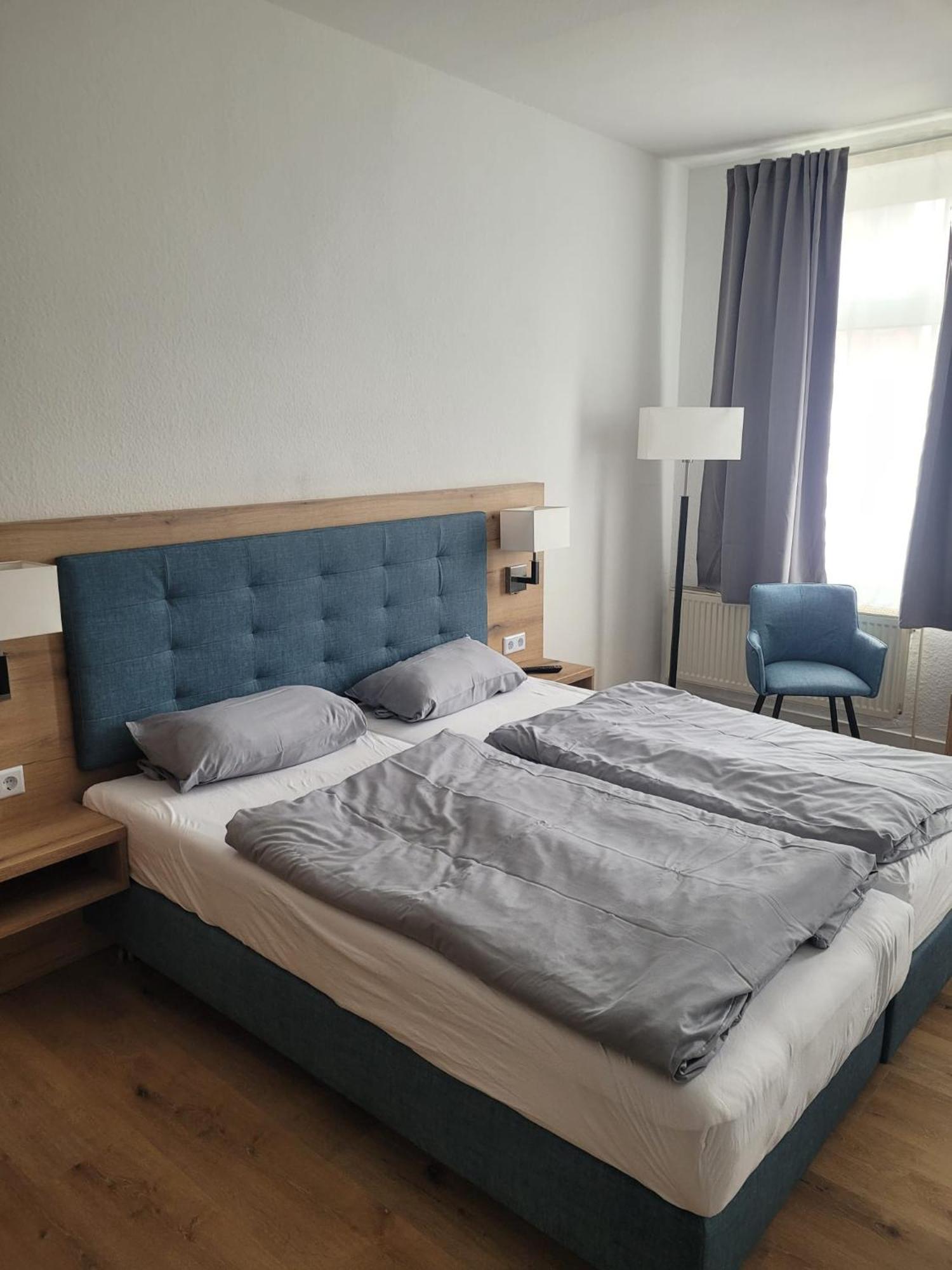 Double Room,1233606275:JPEG