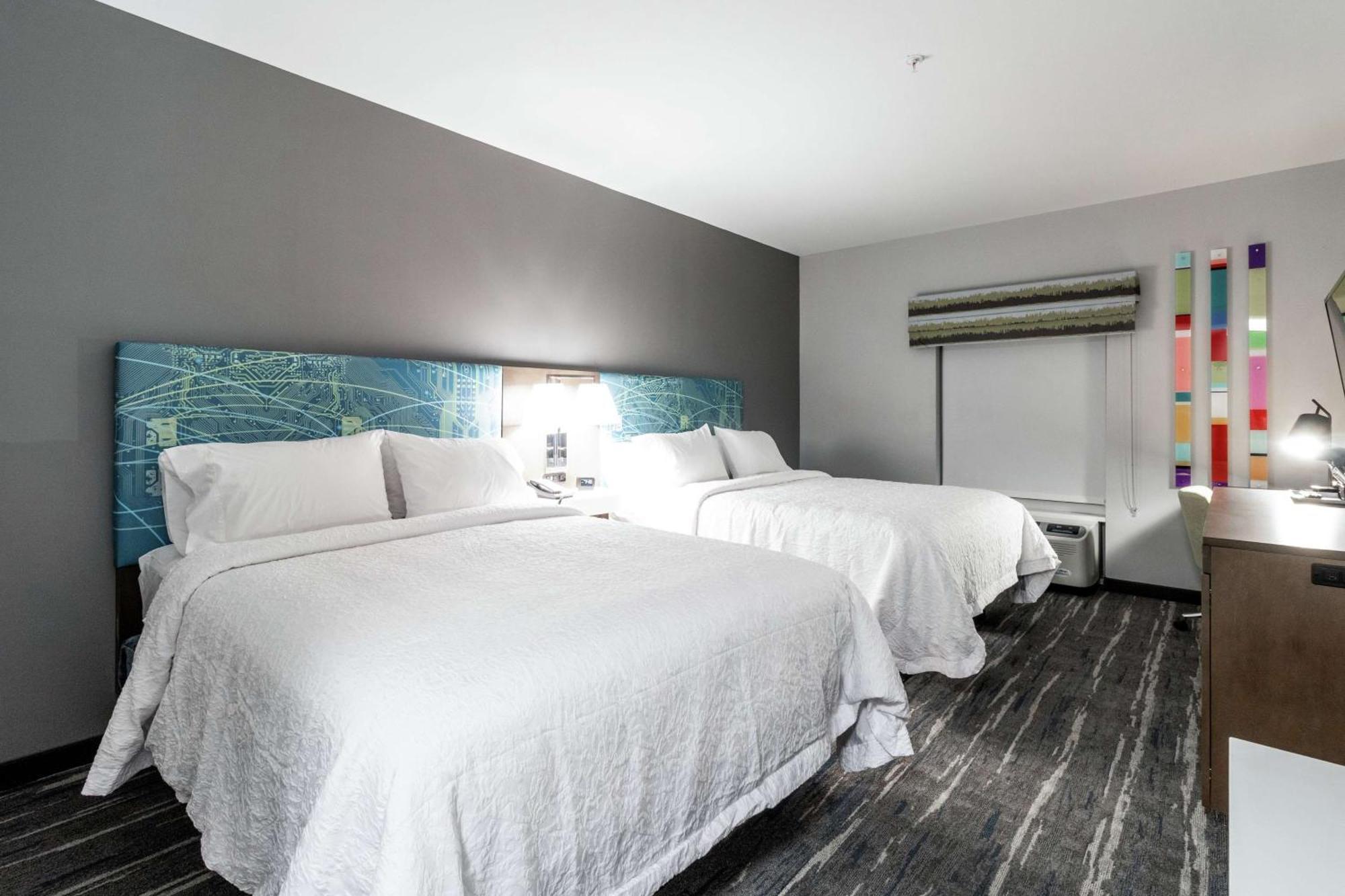 Queen Room Two Queen Beds