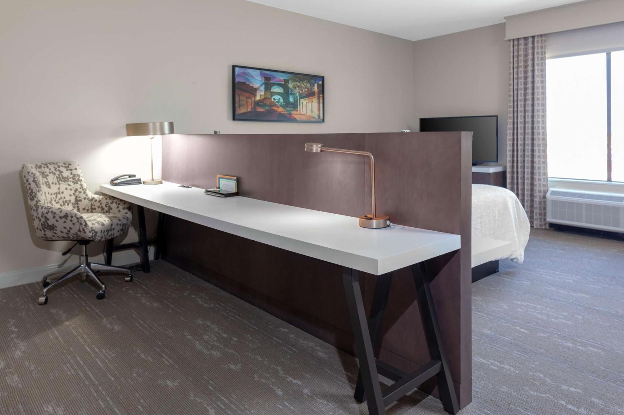 Premium King Room