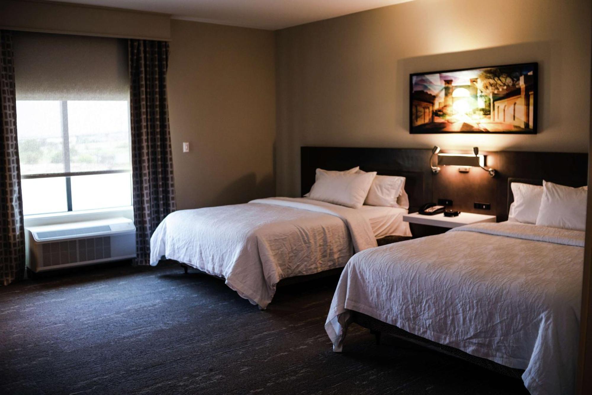Queen Room Two Queen Beds