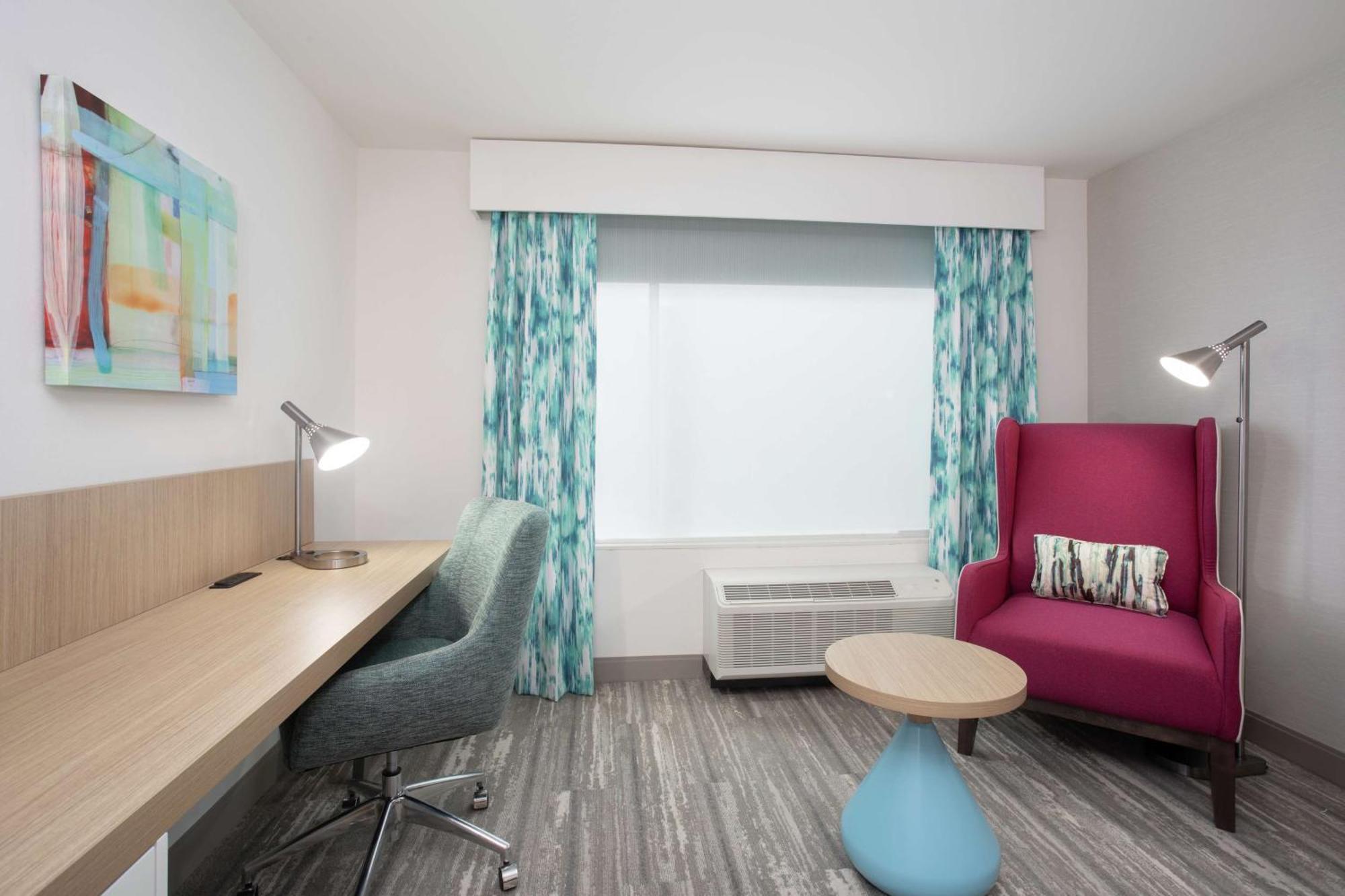 King Room,1557380920:JPEG