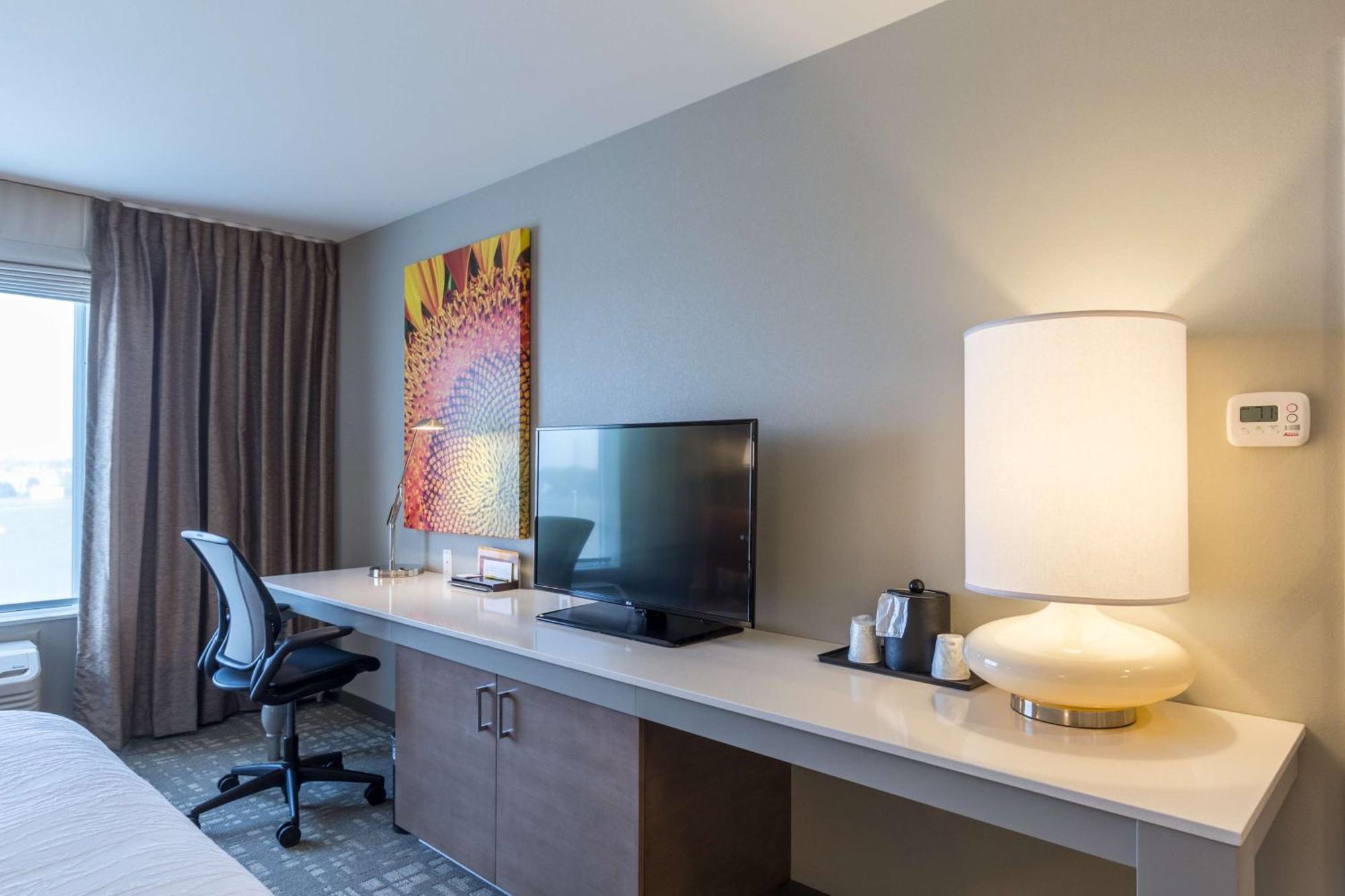 King Room,1557388867:JPEG