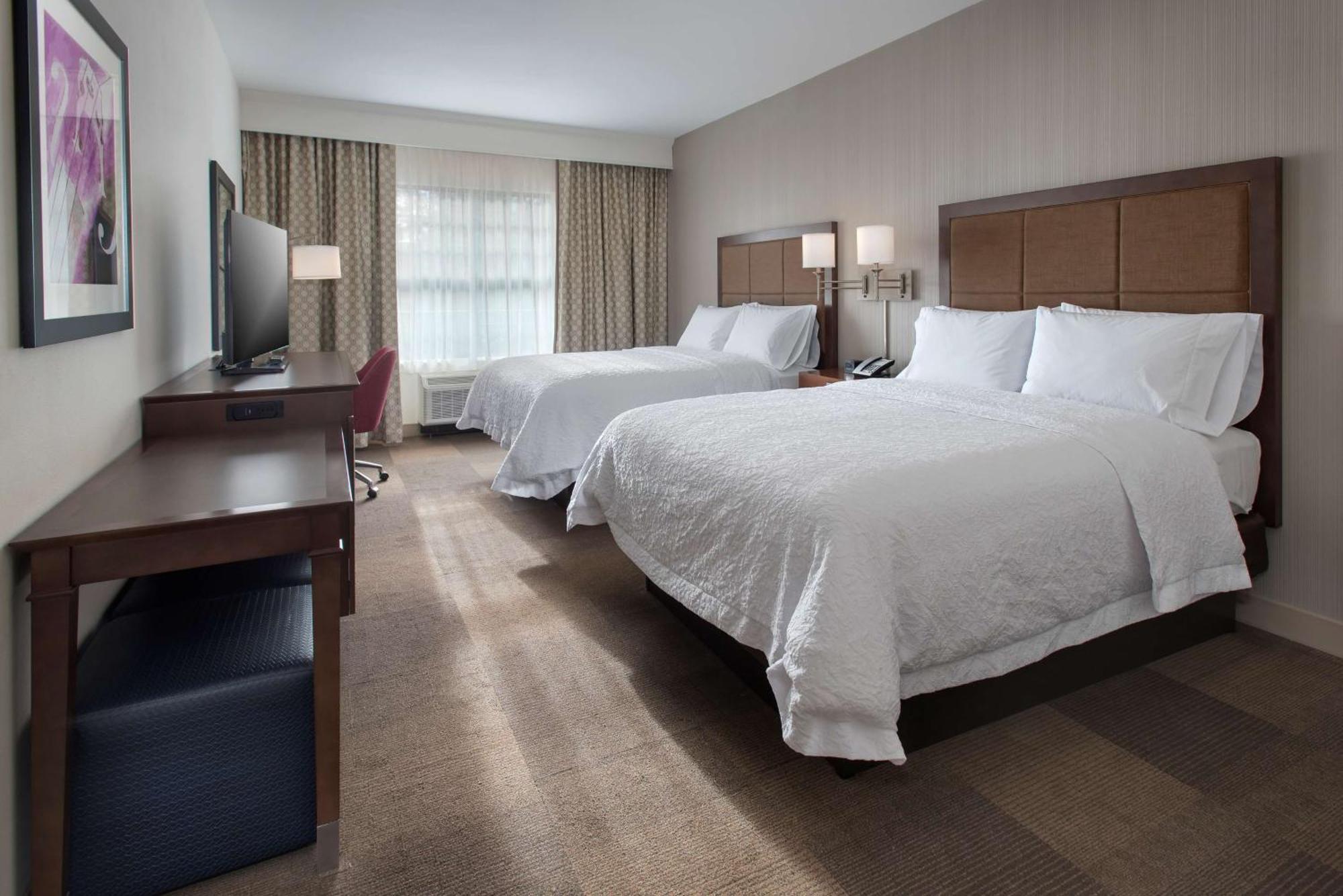 Queen Room Two Queen Beds