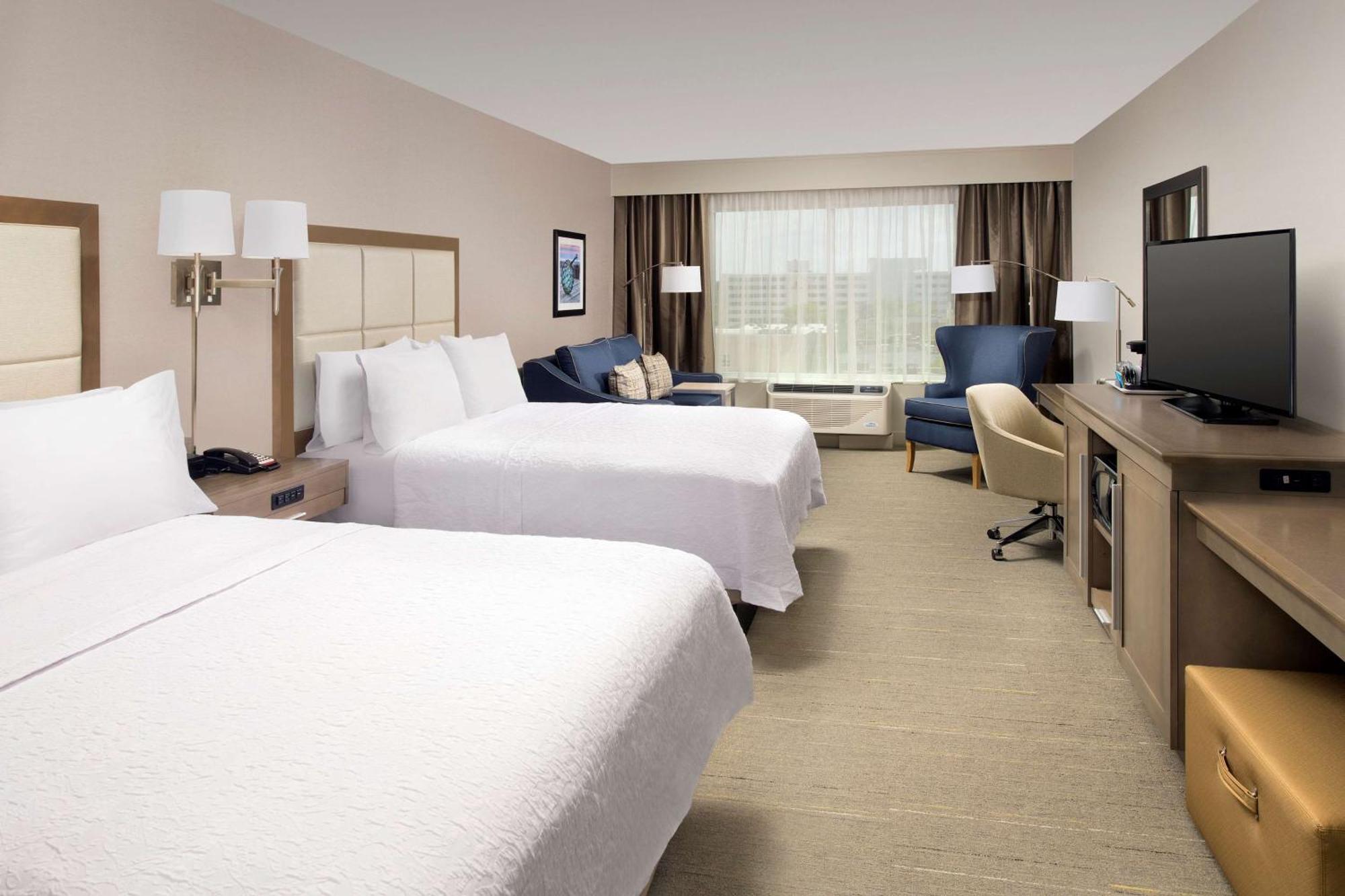 Queen Studio Suite Two Queen Beds Non-Smoking,1557408970:JPEG