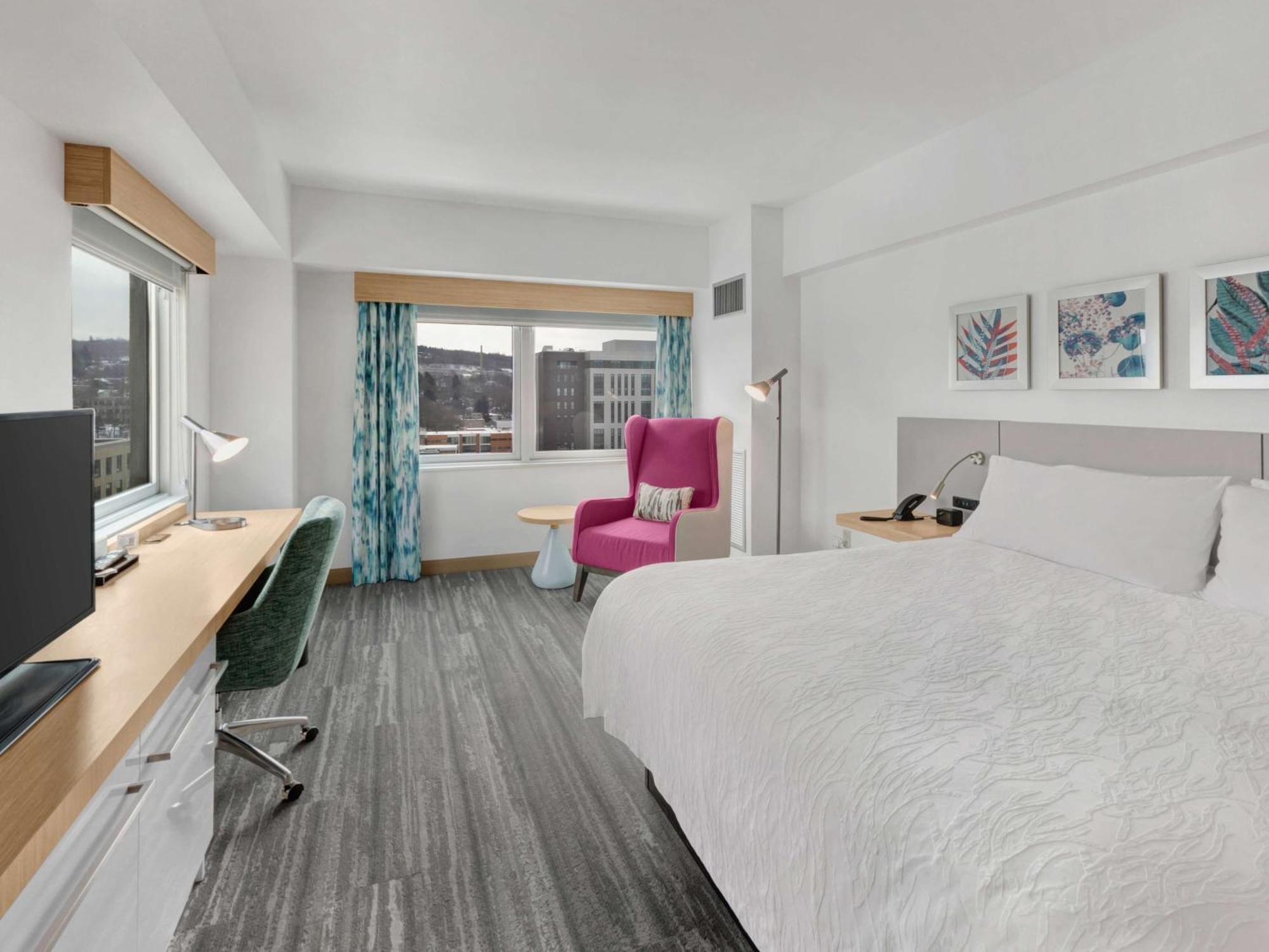 King Room,1276674034:JPEG