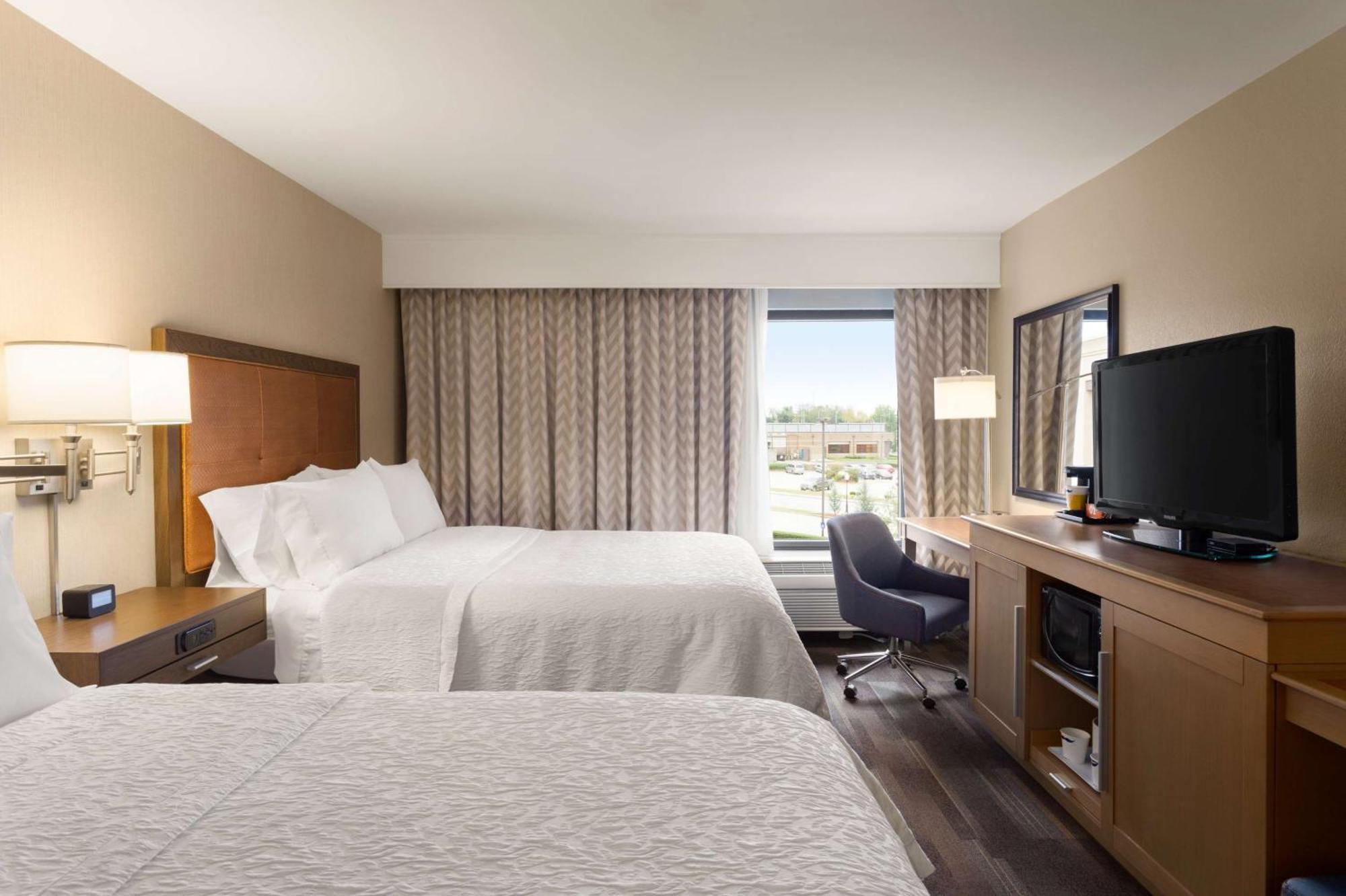 Room Two Queen Beds Non-Smoking