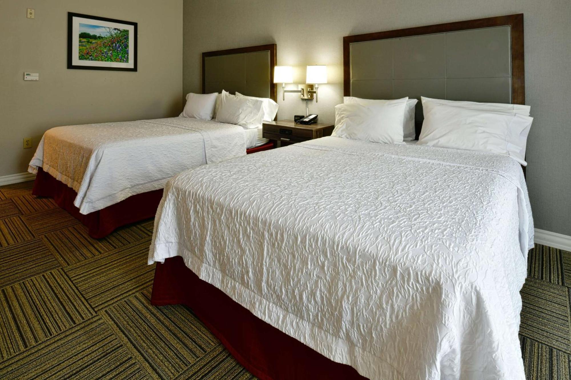 Room Two Queen Beds Non-Smoking