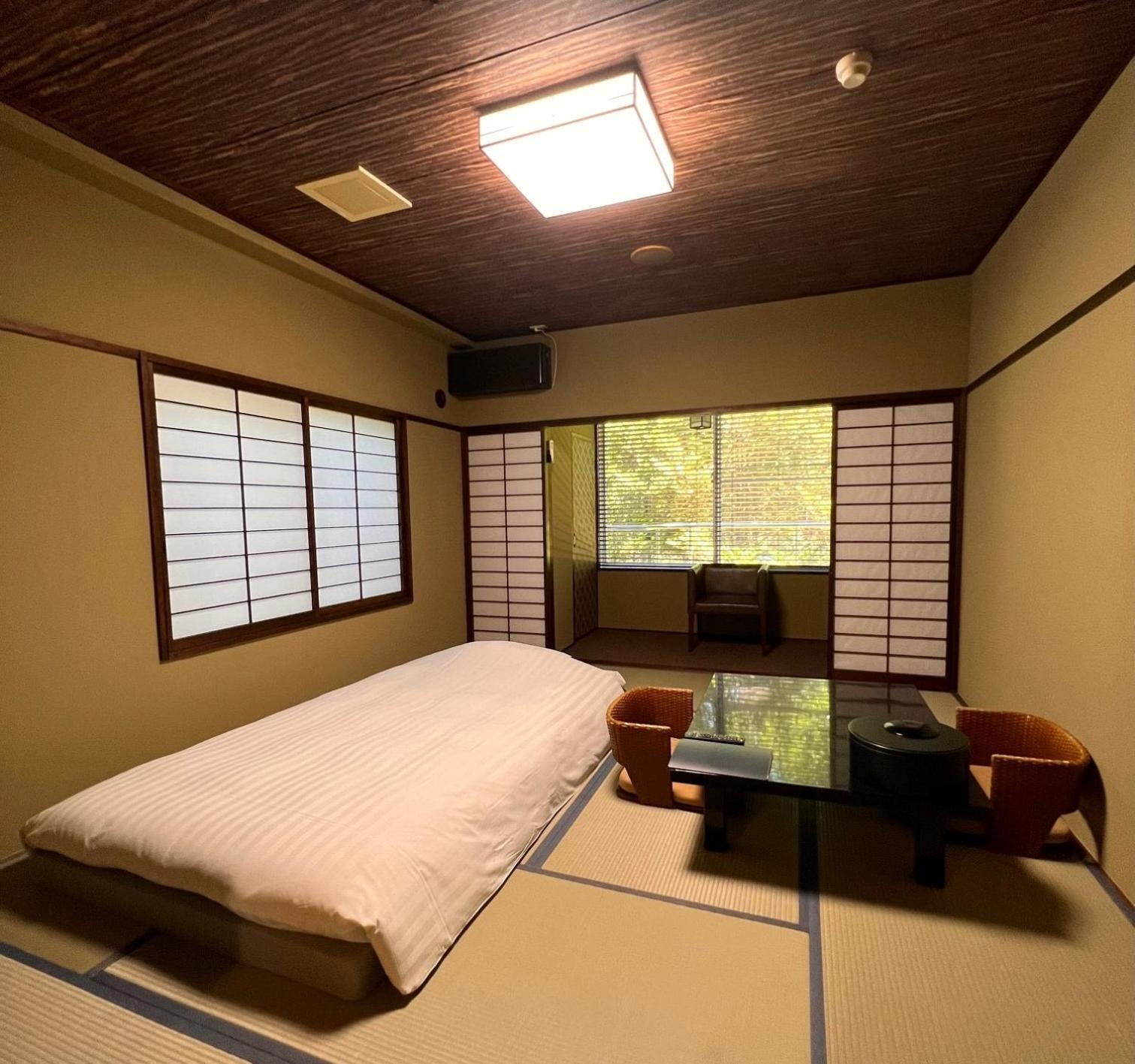 Japanese-Style Room