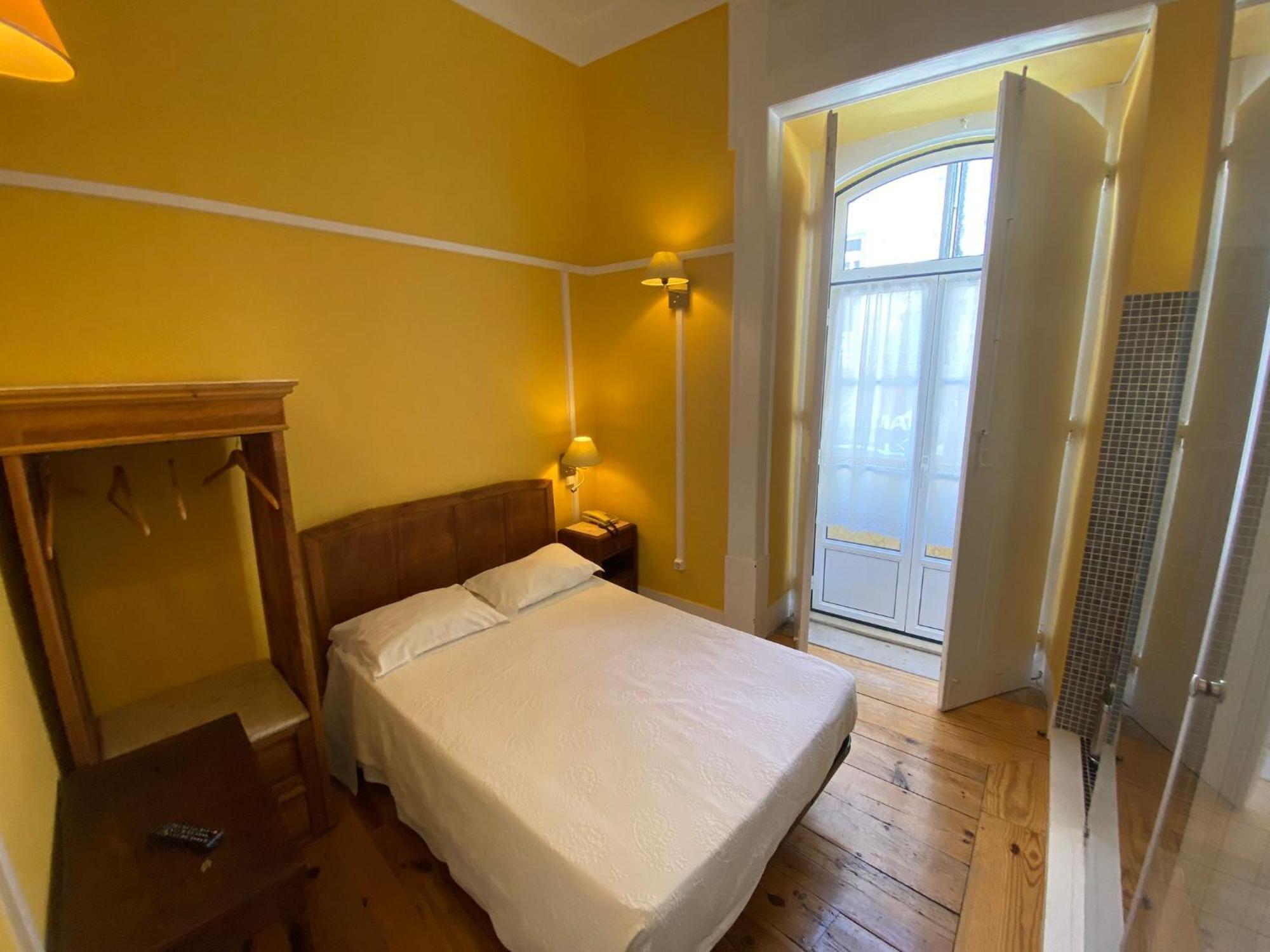 Single Room,1557697156:JPEG
