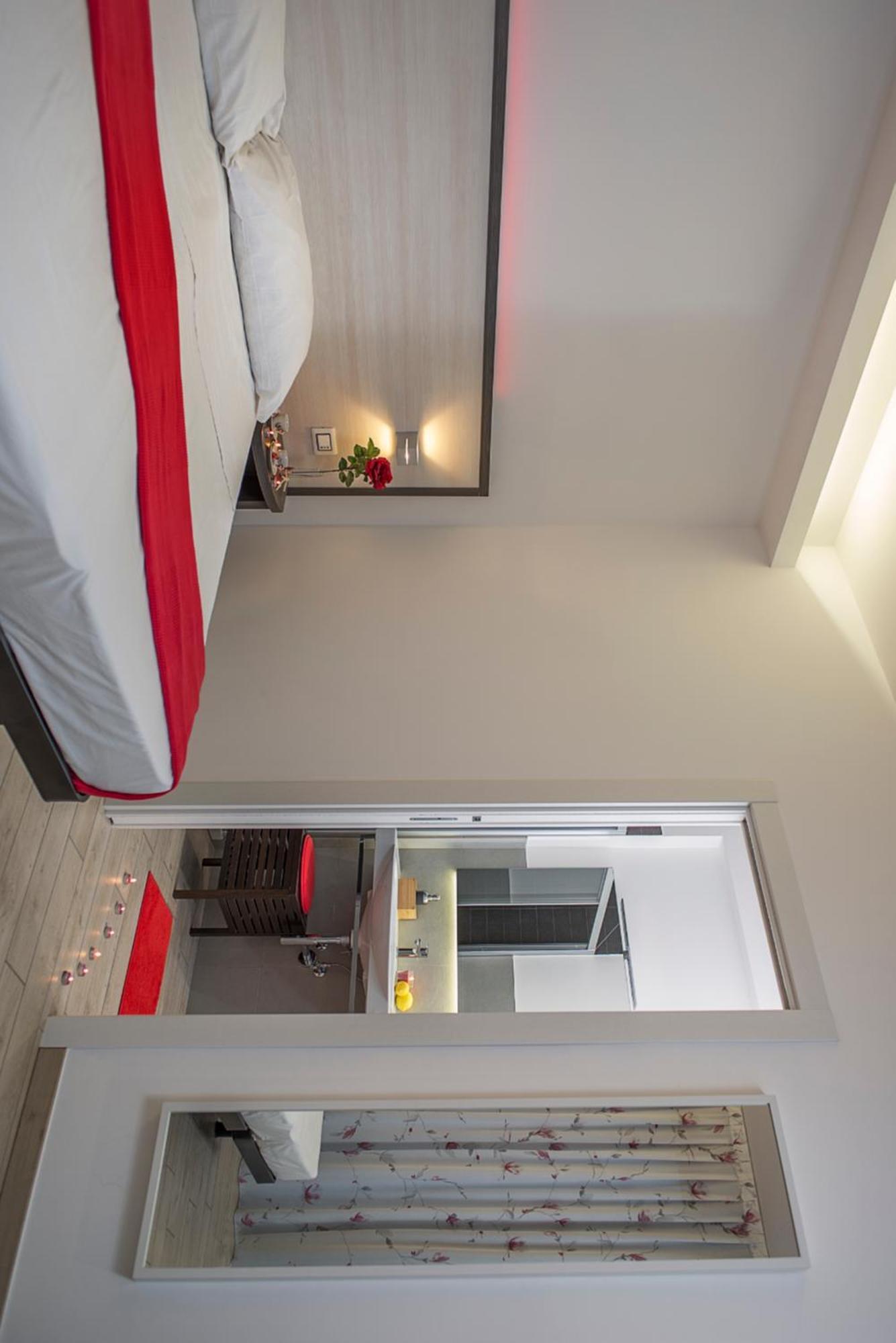 Double Room with Balcony,993035278:JPEG