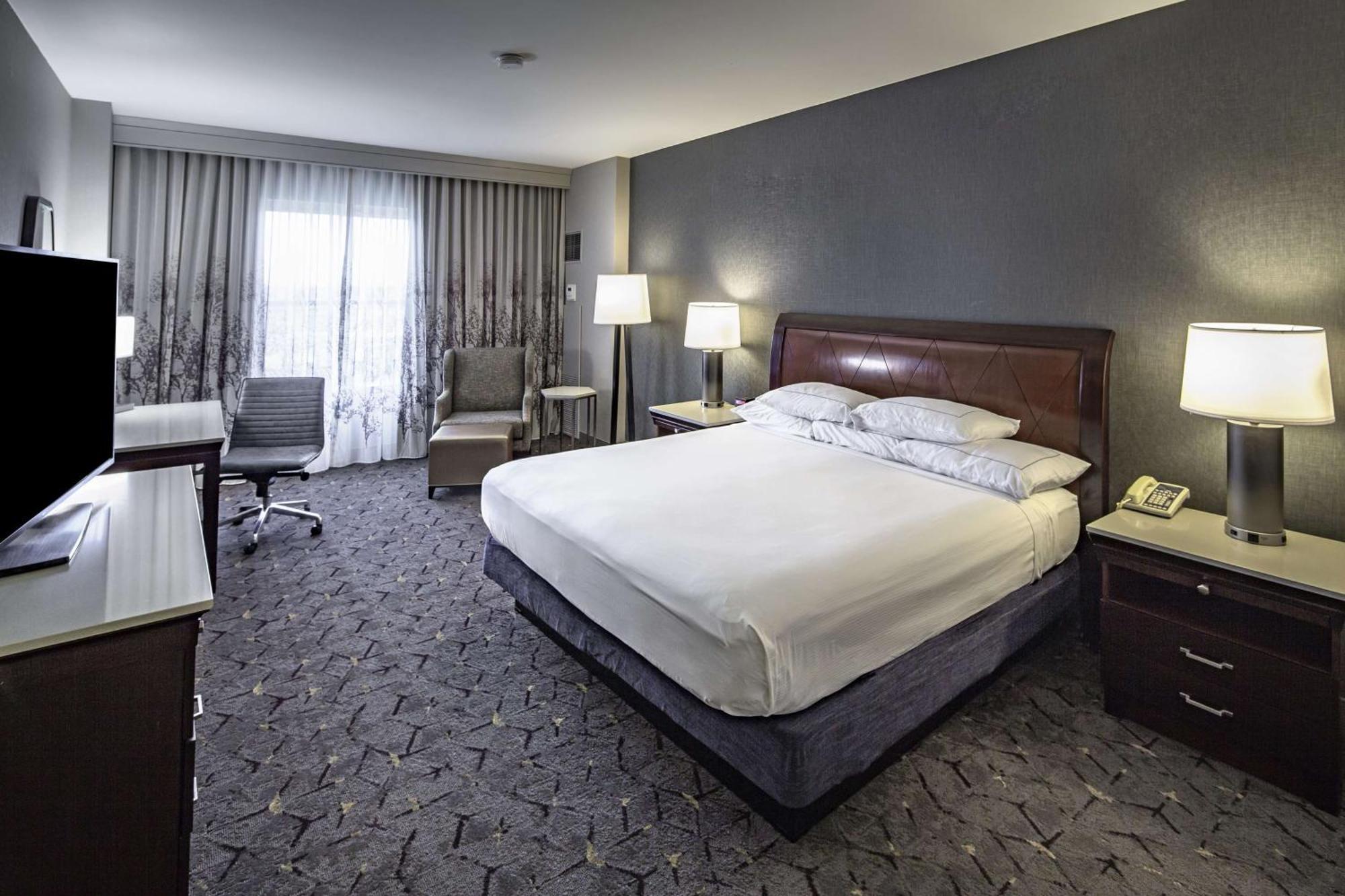 King Room,1705671894:JPEG