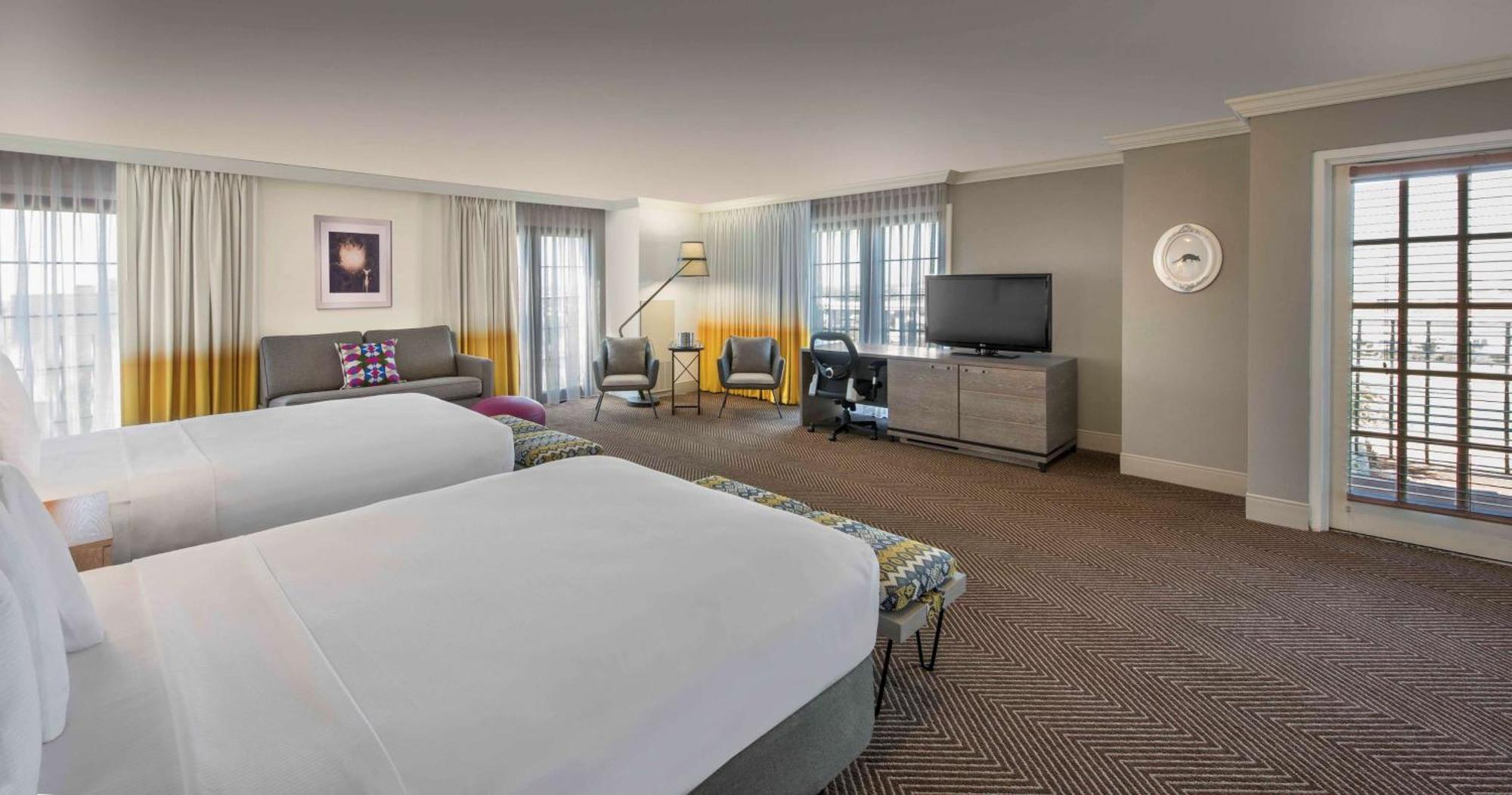 Premium Double Room with Two Double Beds - Non-Smoking,1557824497:JPEG