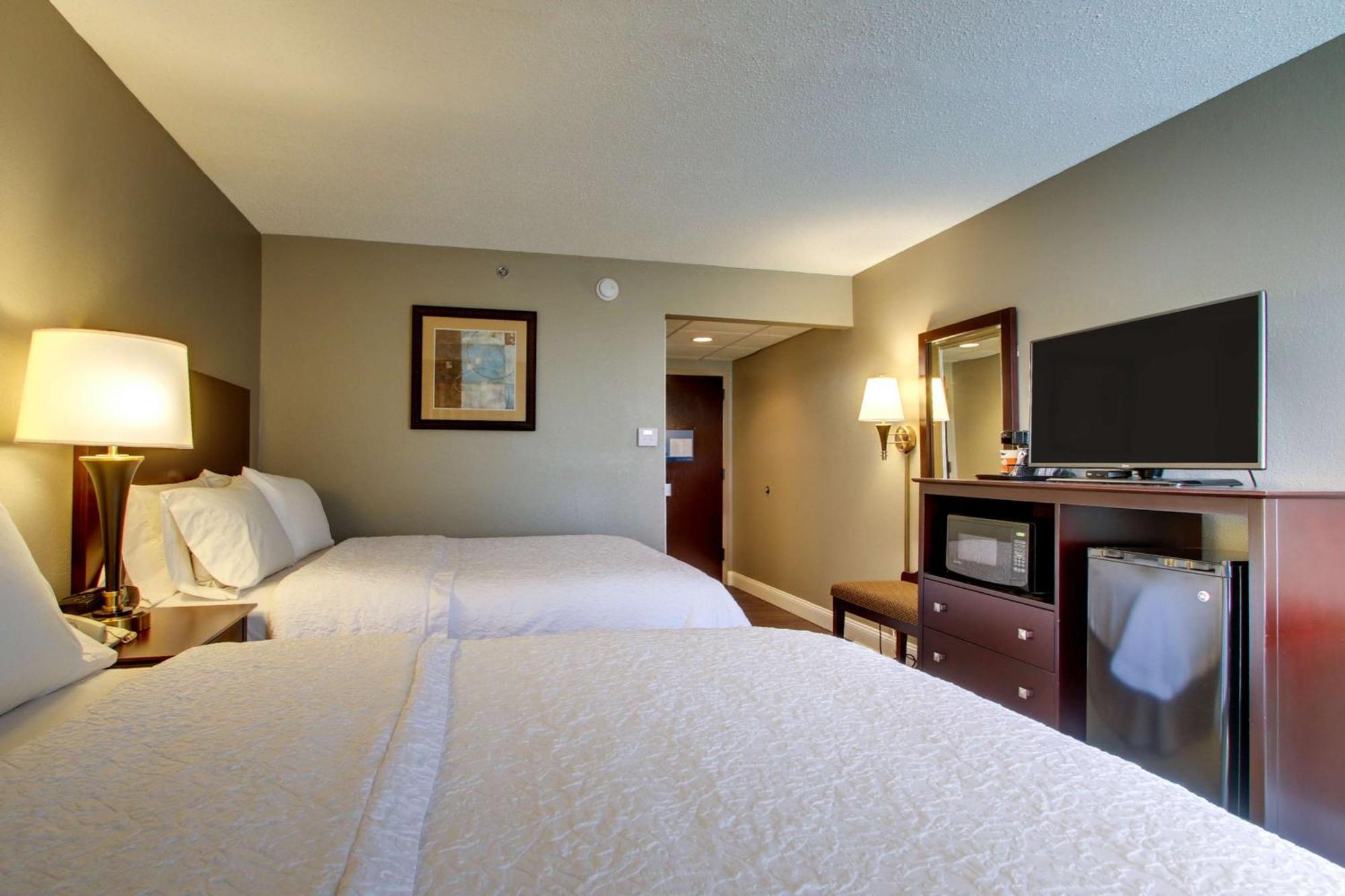 Room Two Queen Beds Non-Smoking