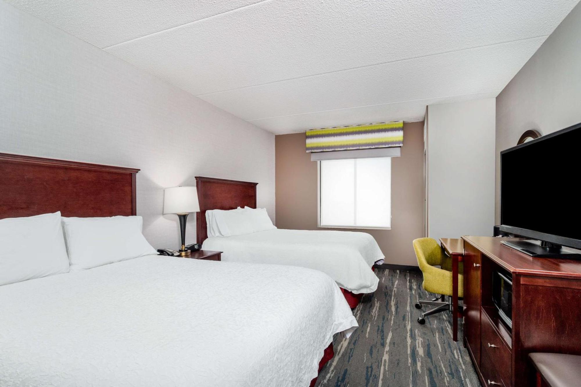 Queen Room Two Queen Beds