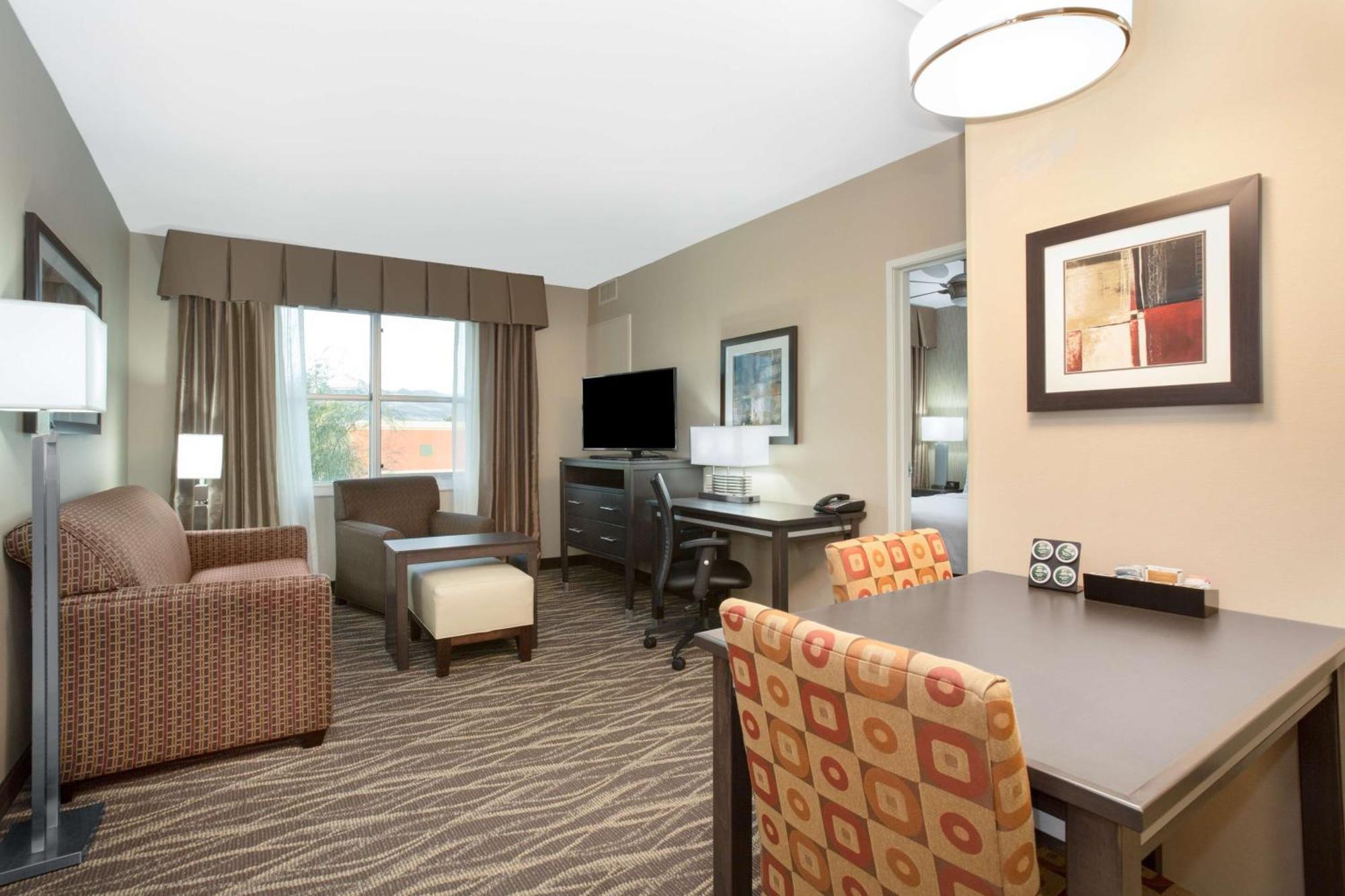 One-Bedroom King Suite Non-Smoking