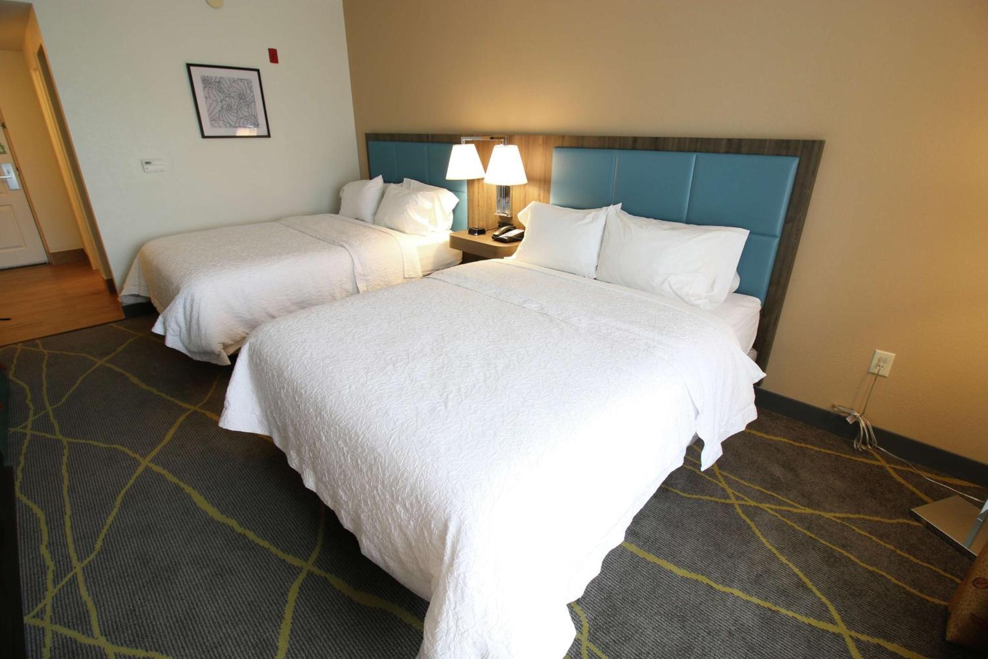 Room Two Queen Beds Non-Smoking