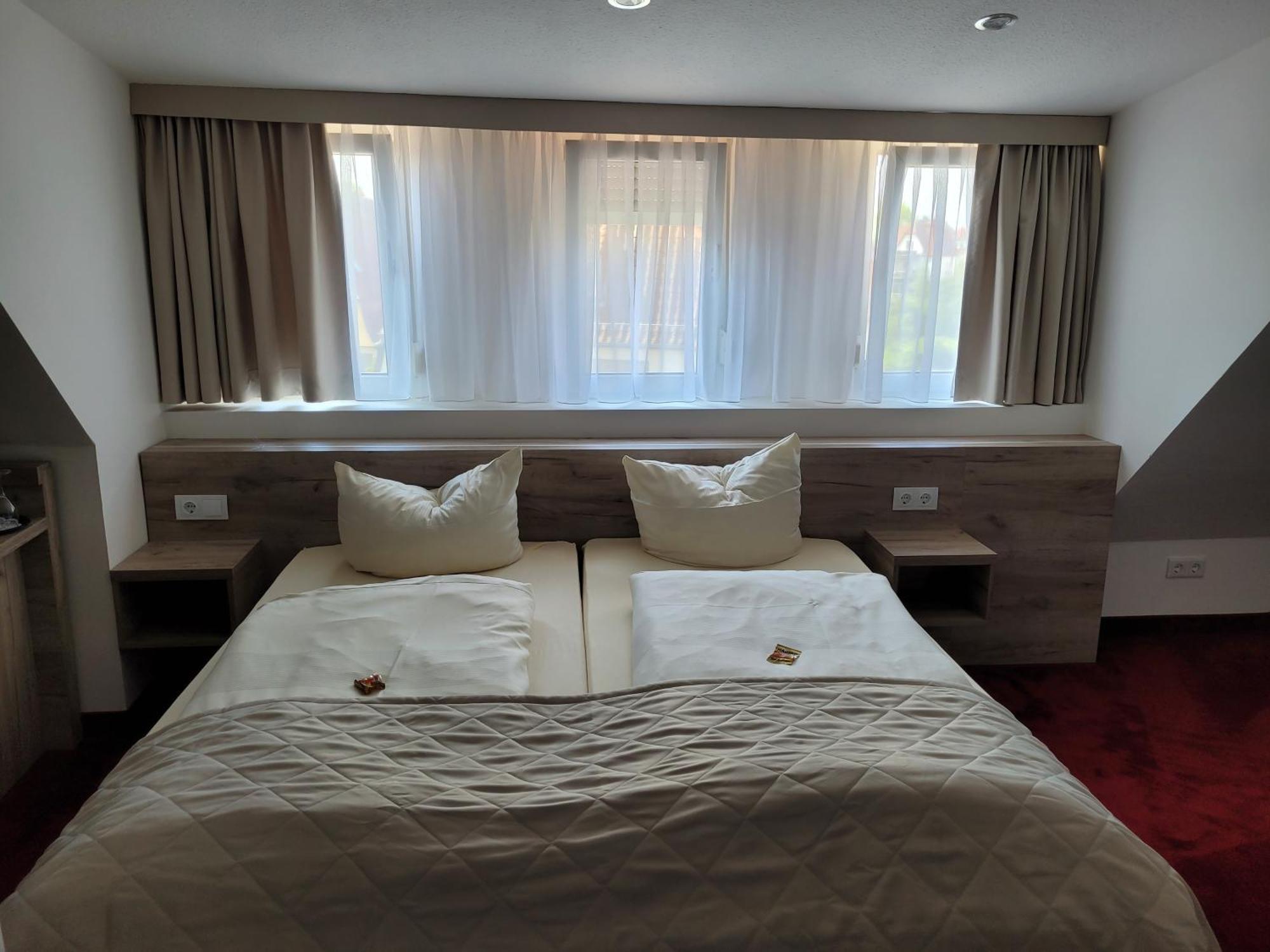 Komfort Doppelzimmer Nebengebäude Parkvilla