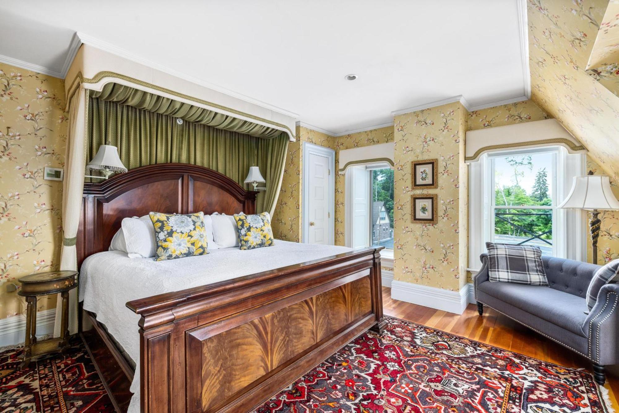 King Suite