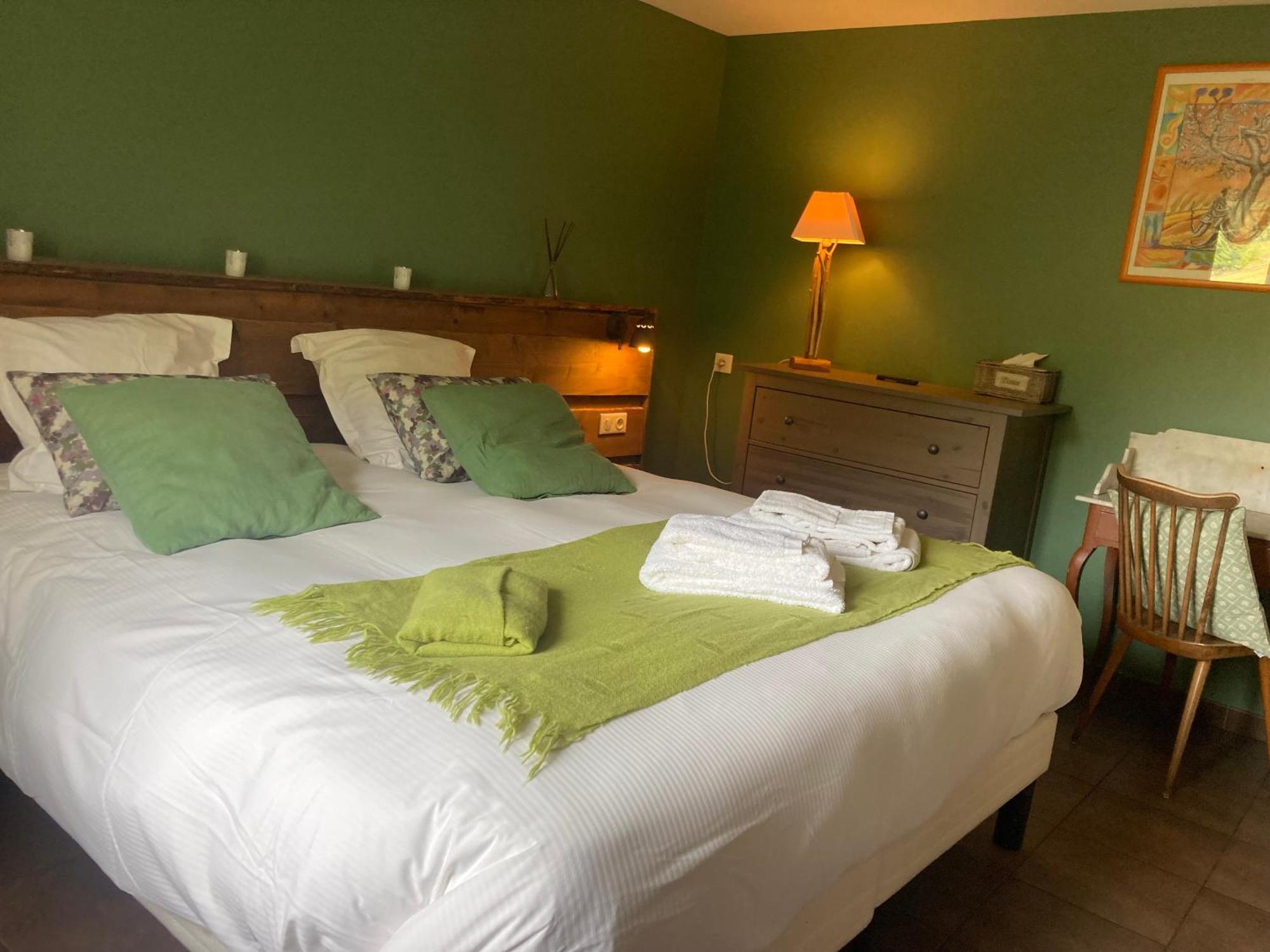 Triple Room,644094912:JPEG