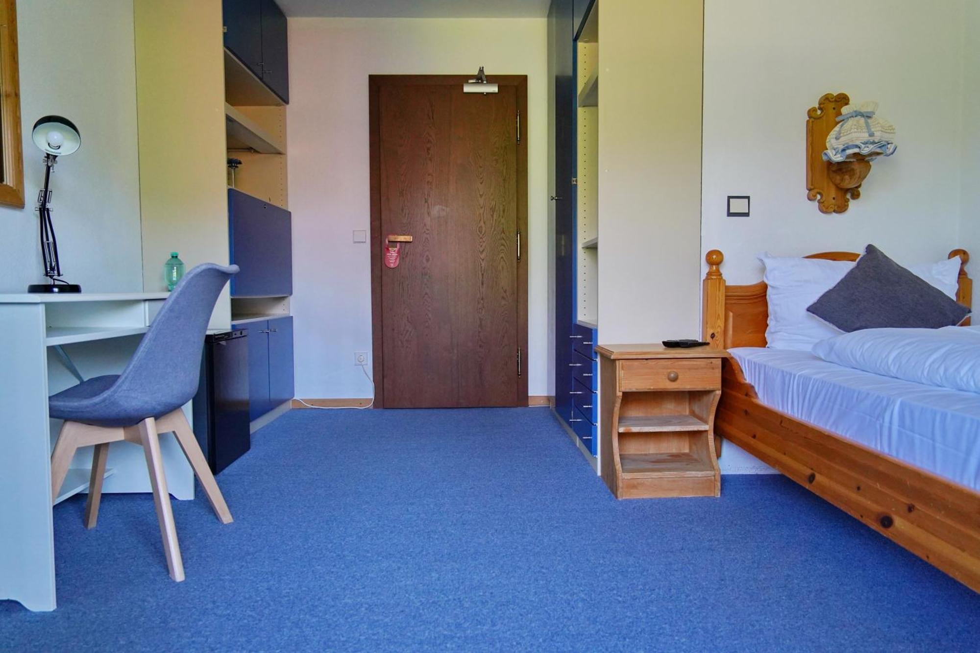 Single Room Balcony,1558137796:JPEG