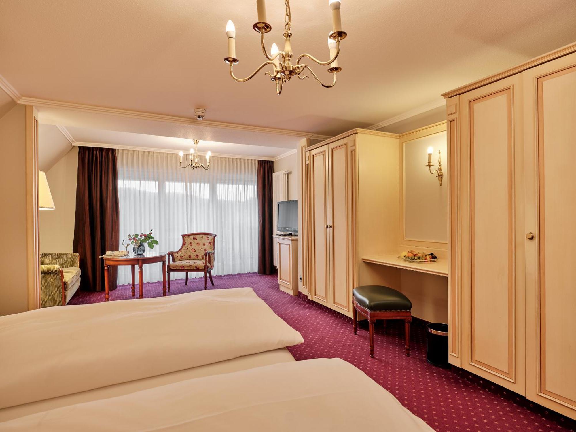 Superior King Room