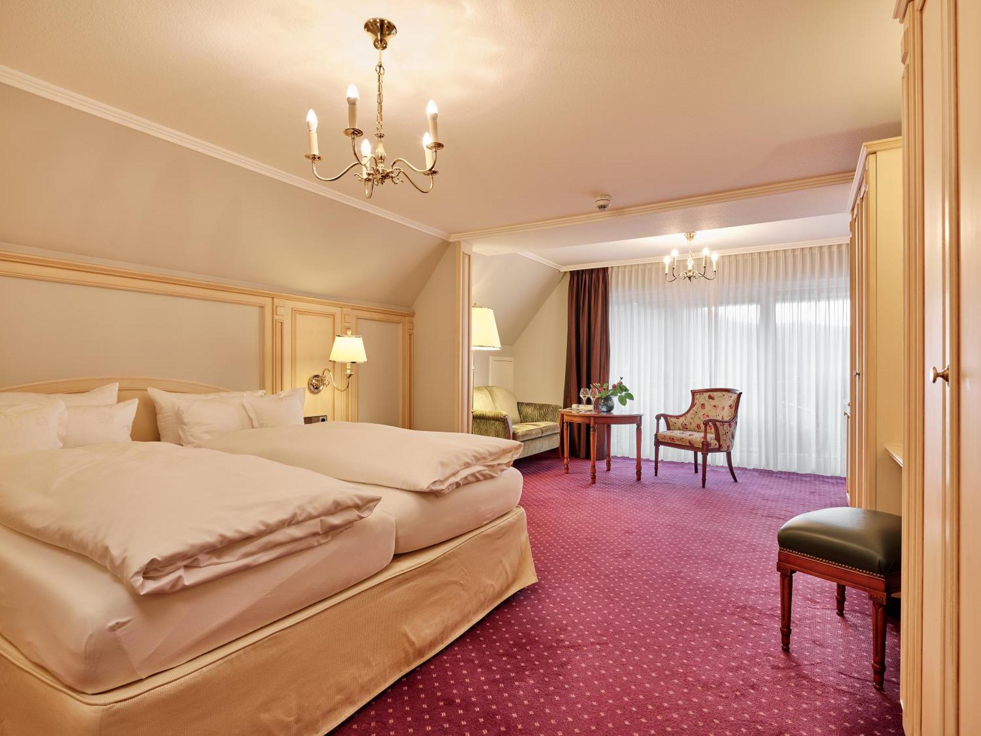 Superior King Room
